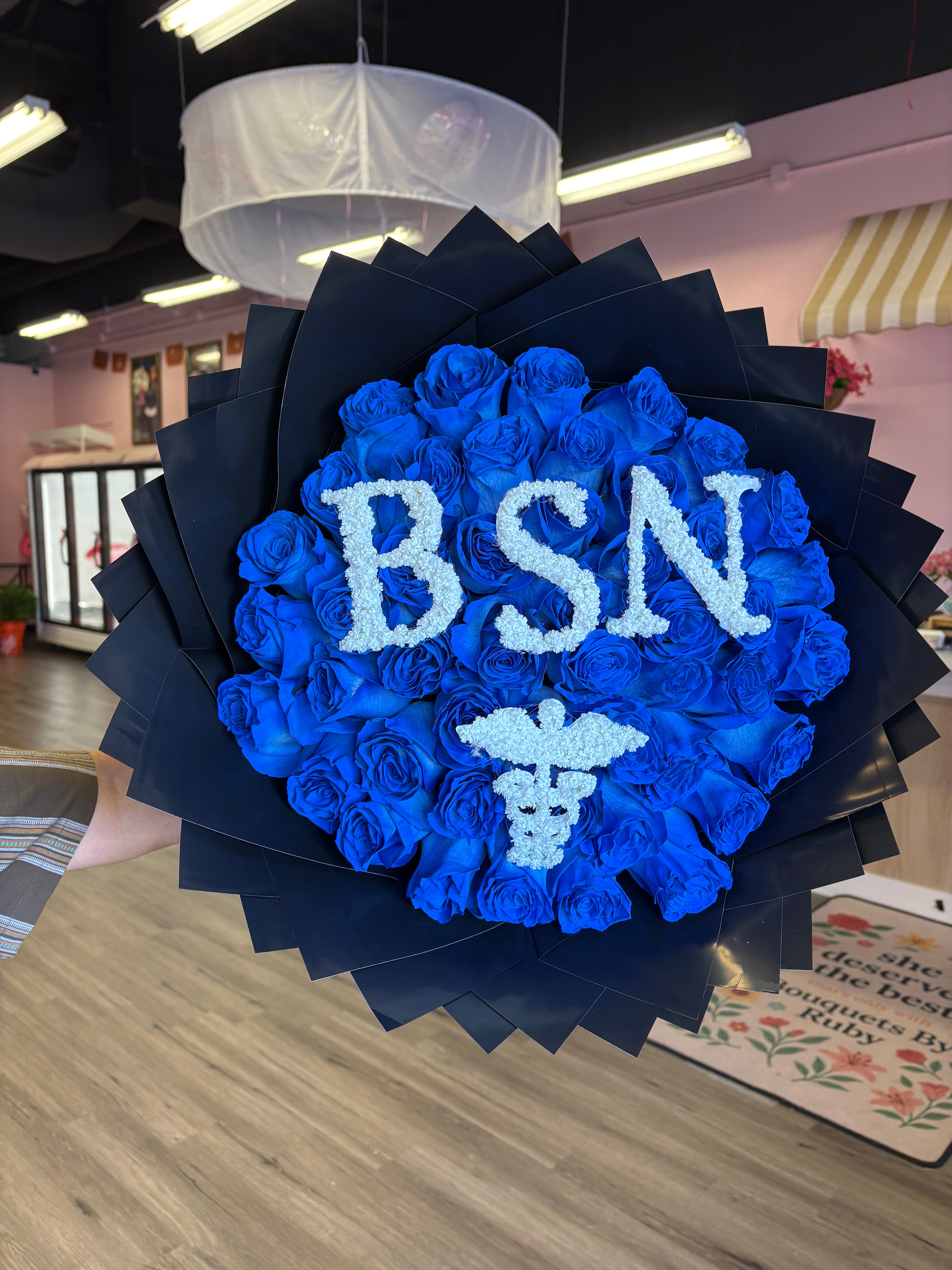 50 ct roses + BSN 🩺🎓