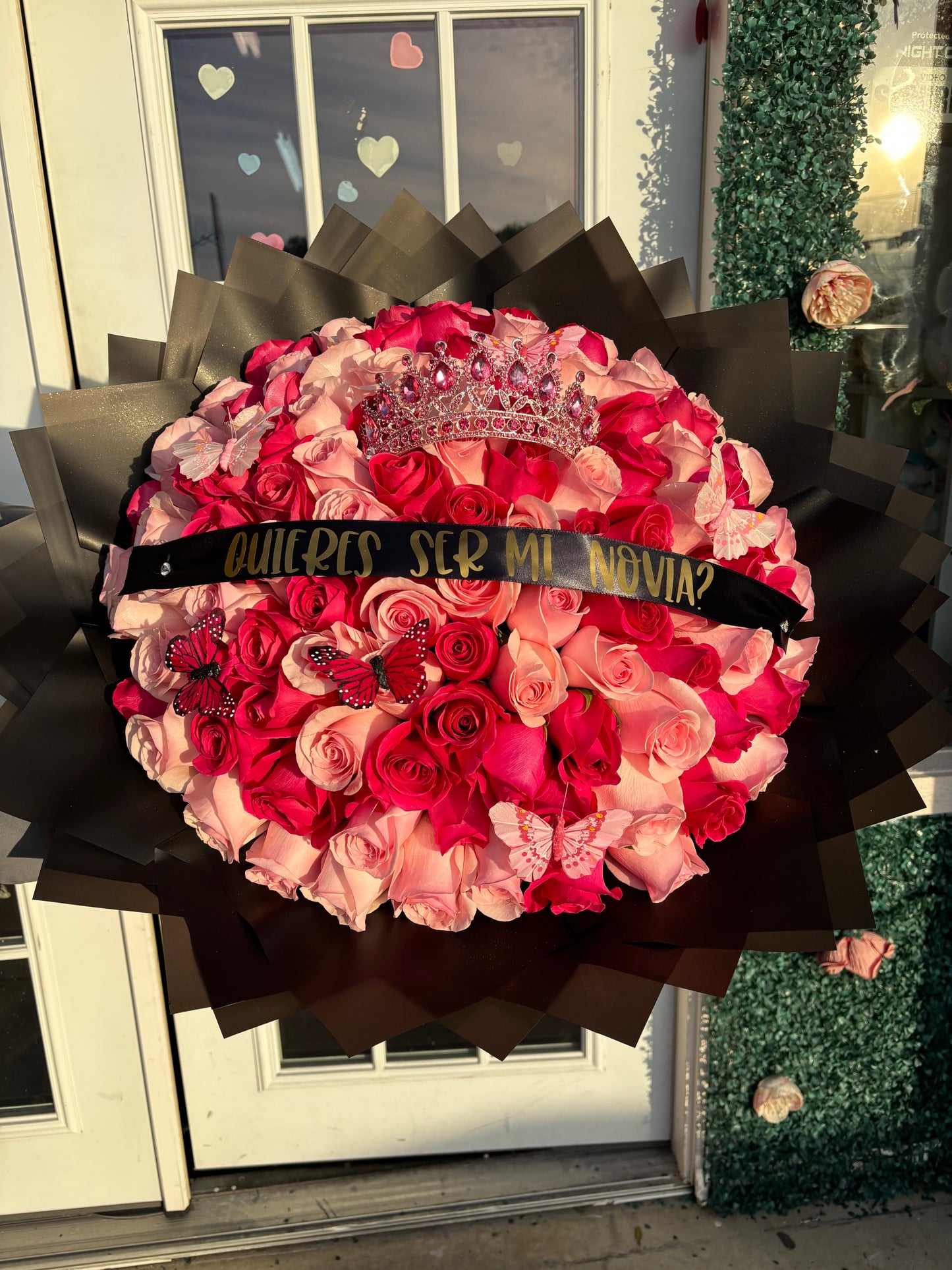 100 roses pink shades 🎀