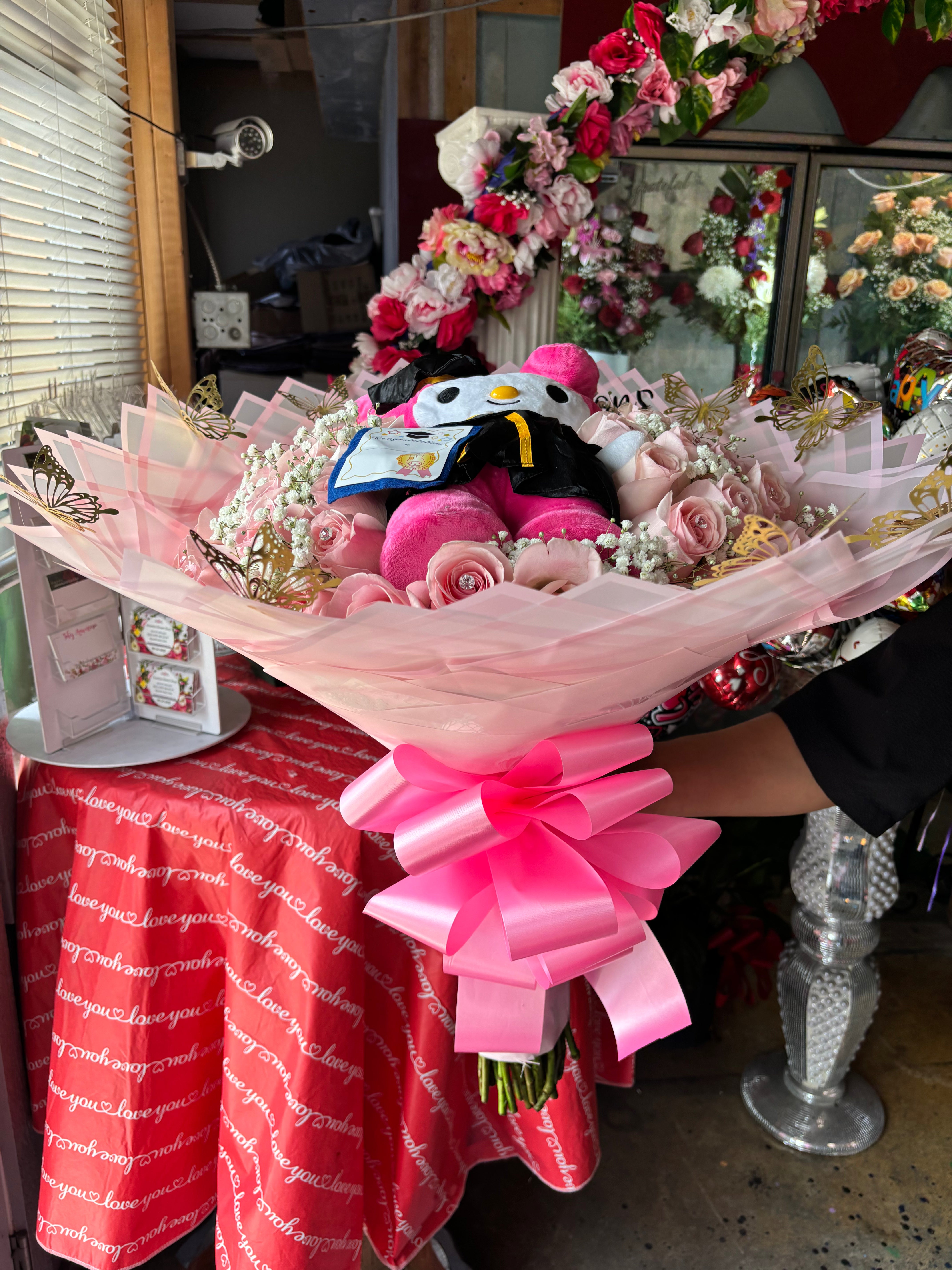 50 Pinks deluxe + Grad Plush🎓🌸