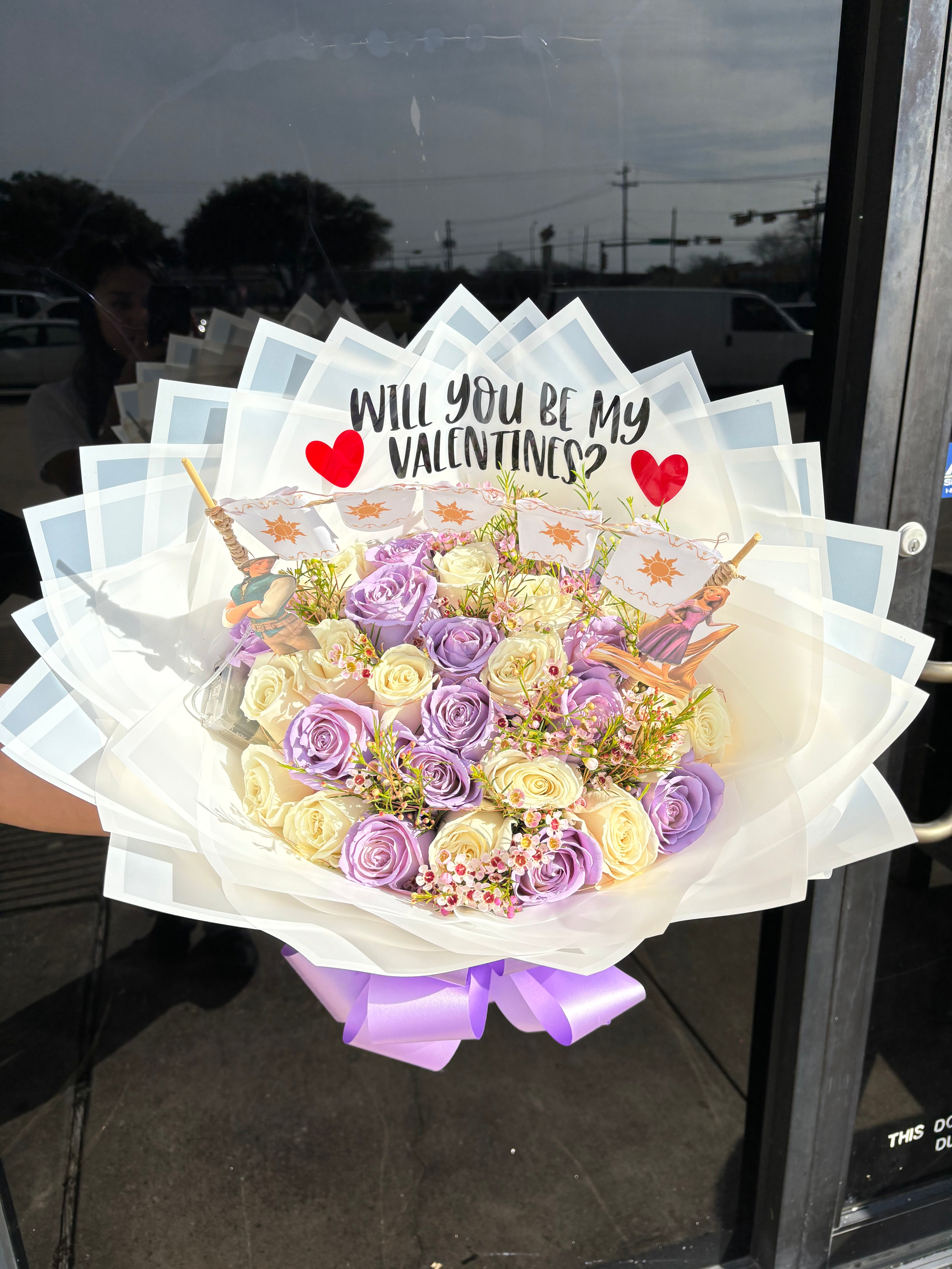 Magical light up bouquet for my princess 💜