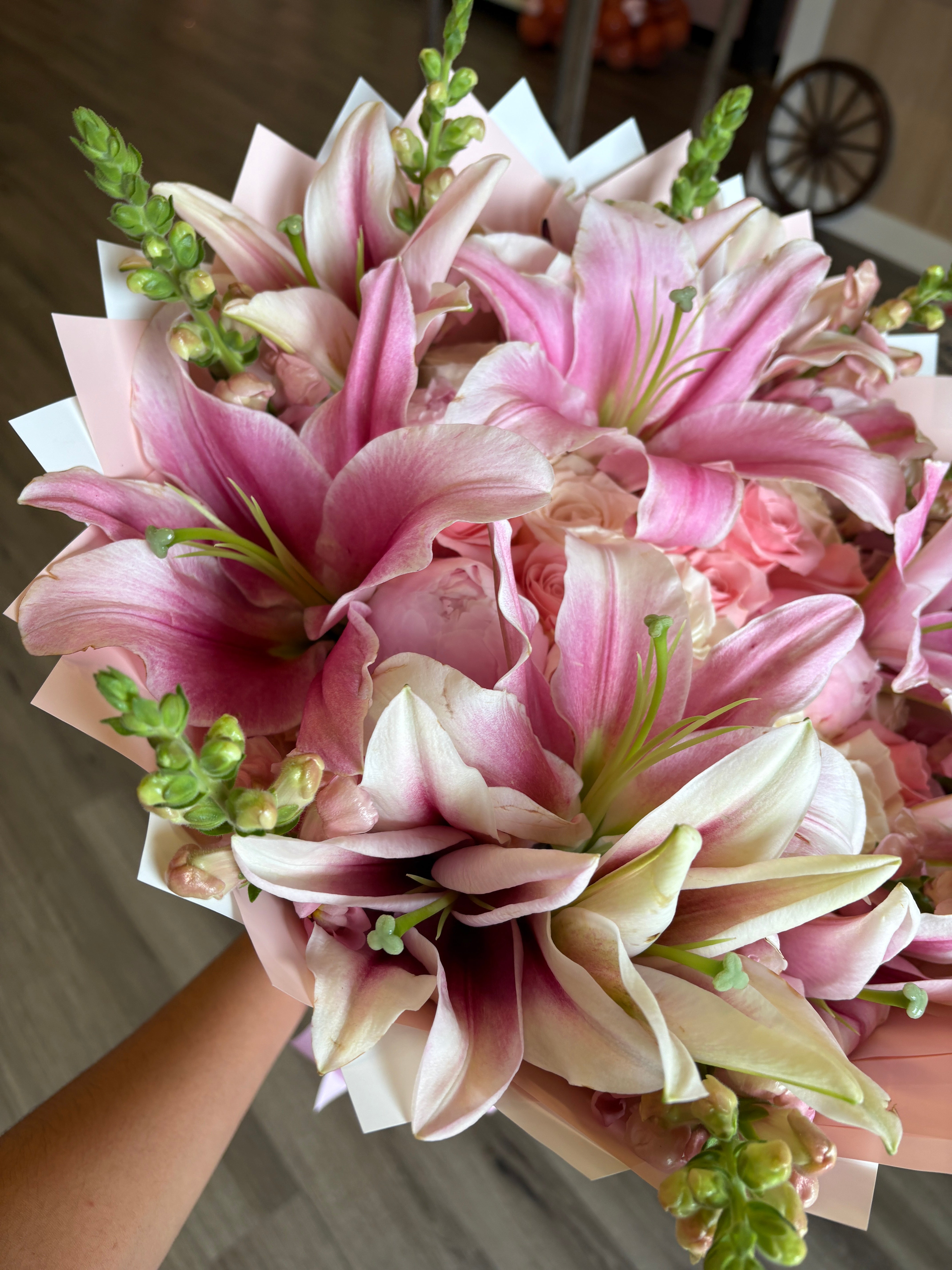 Lily dream + 5 peony 🌺