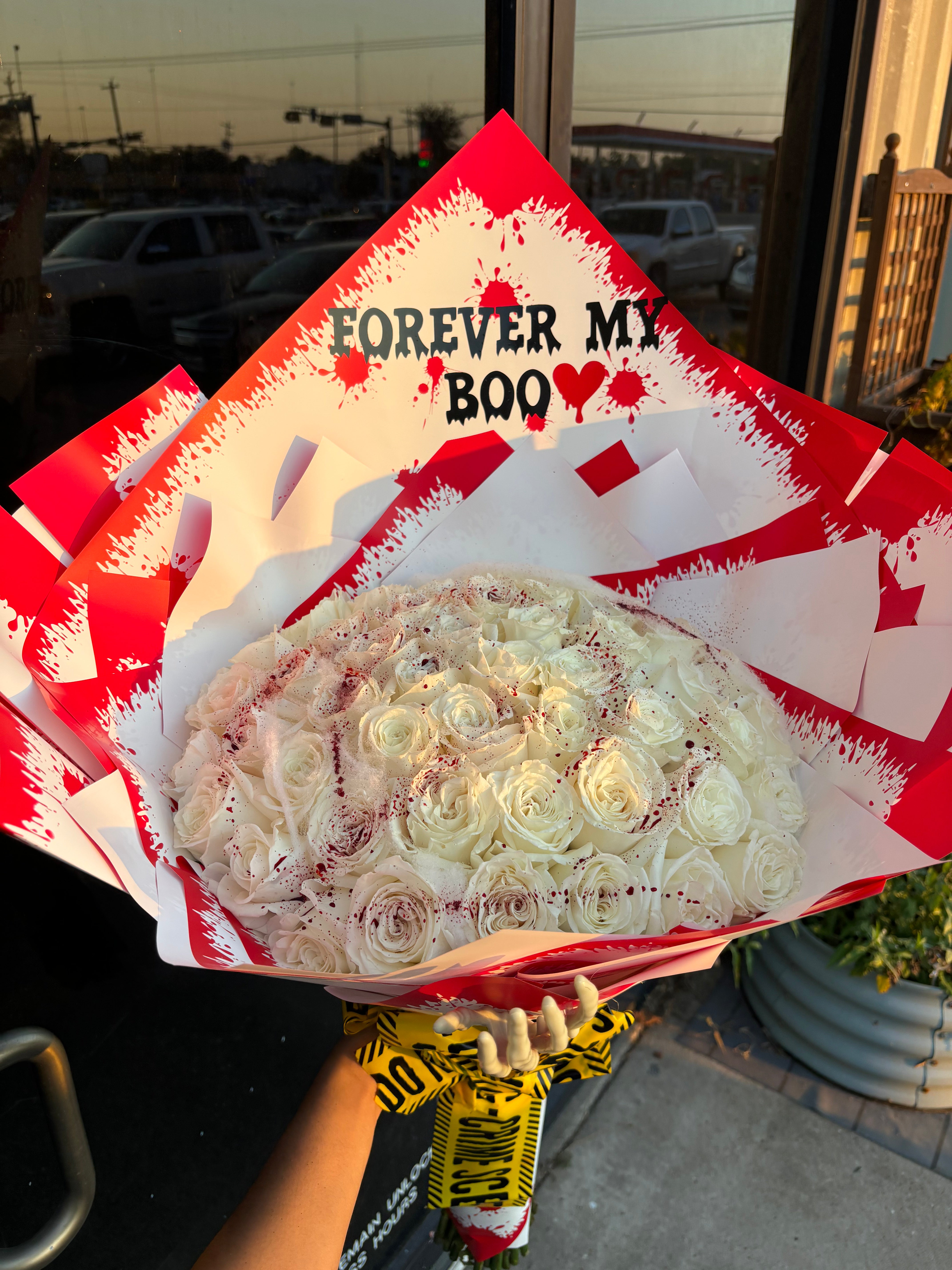 50 bloody white roses ๐ชโฅ๏ธ๐ฉธ