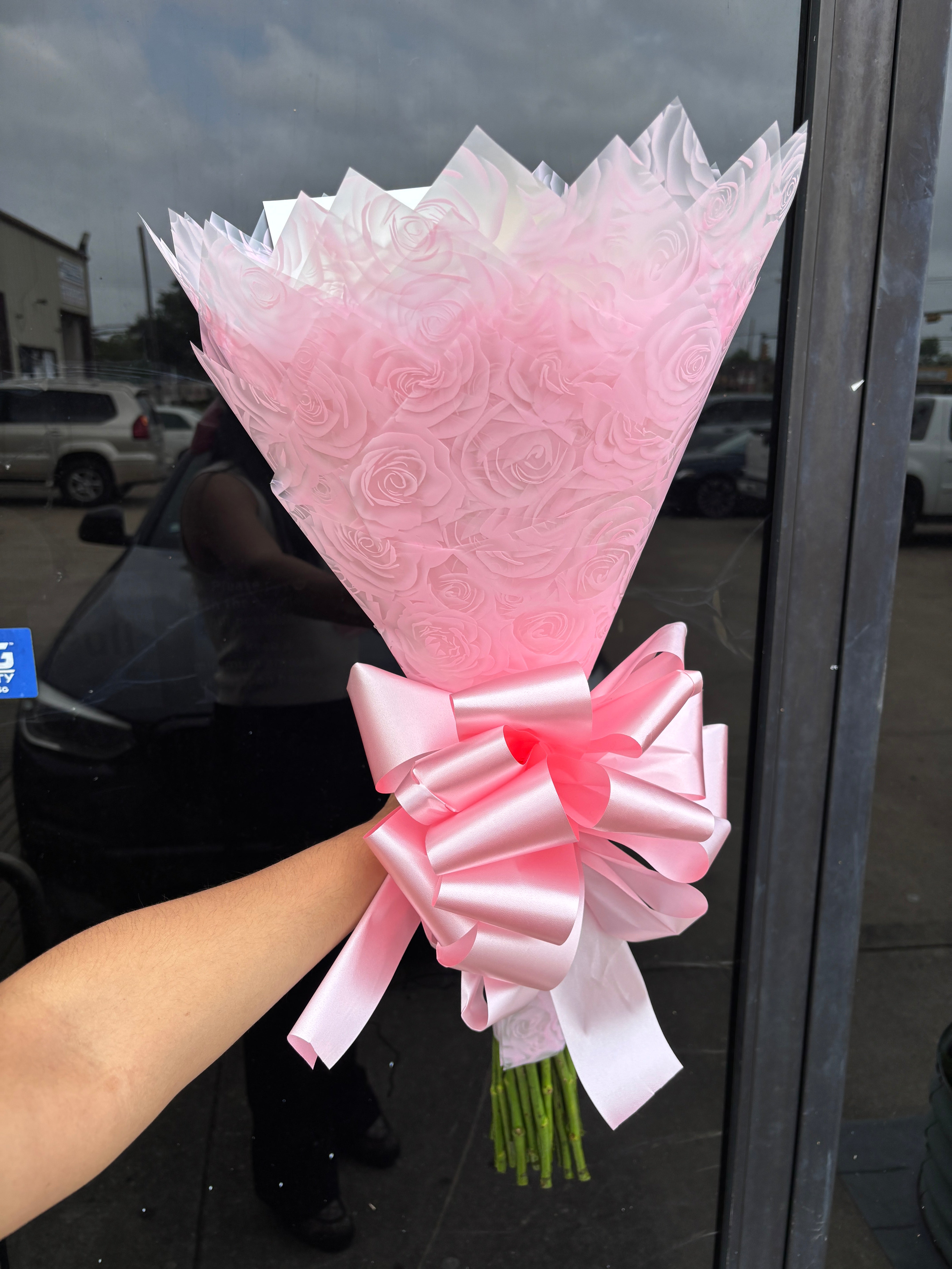 20 Roses + Lilyโs ๐ธ๐