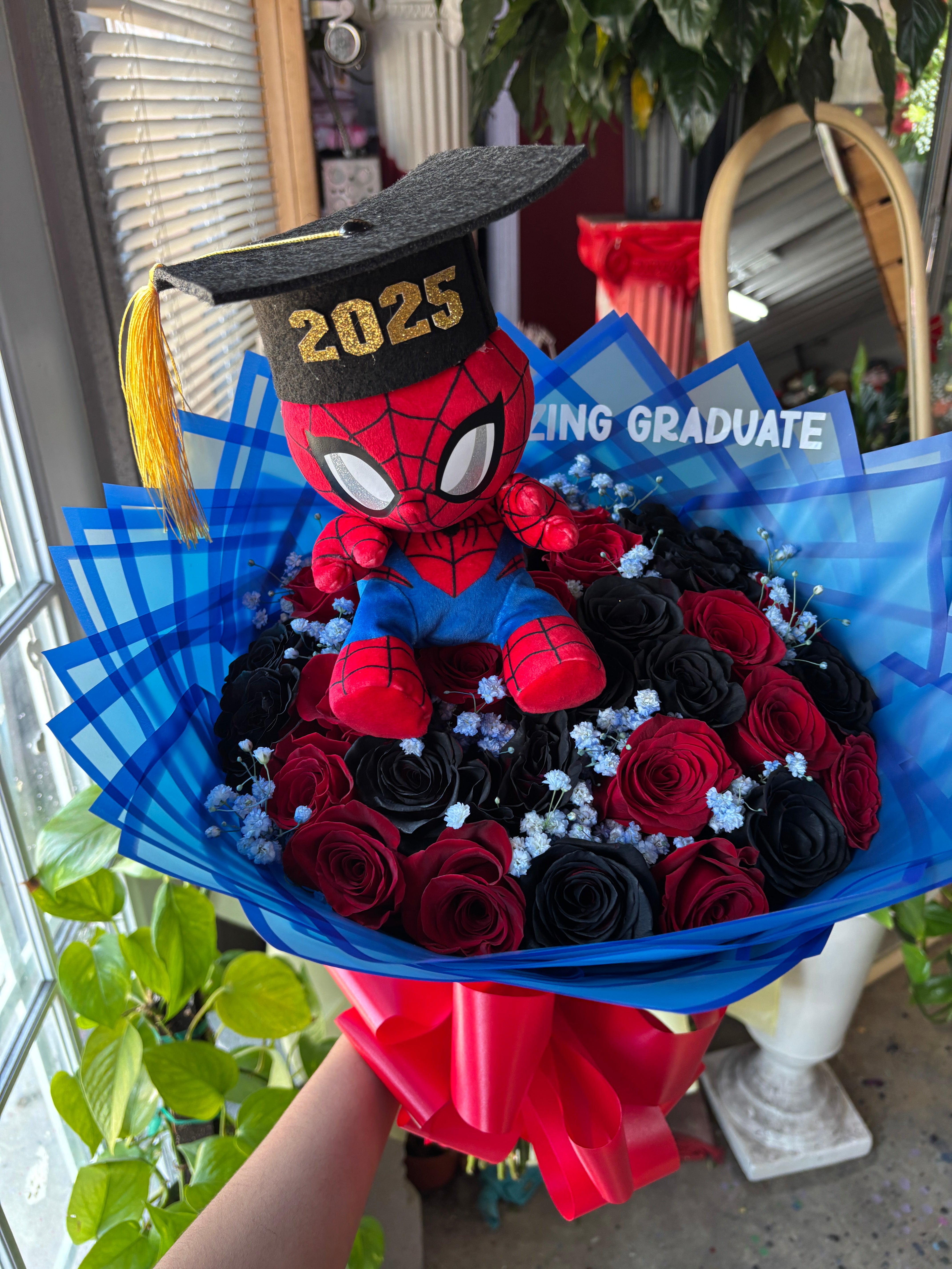 Spidey Graduation bouquet 🕸️🕷️🎓