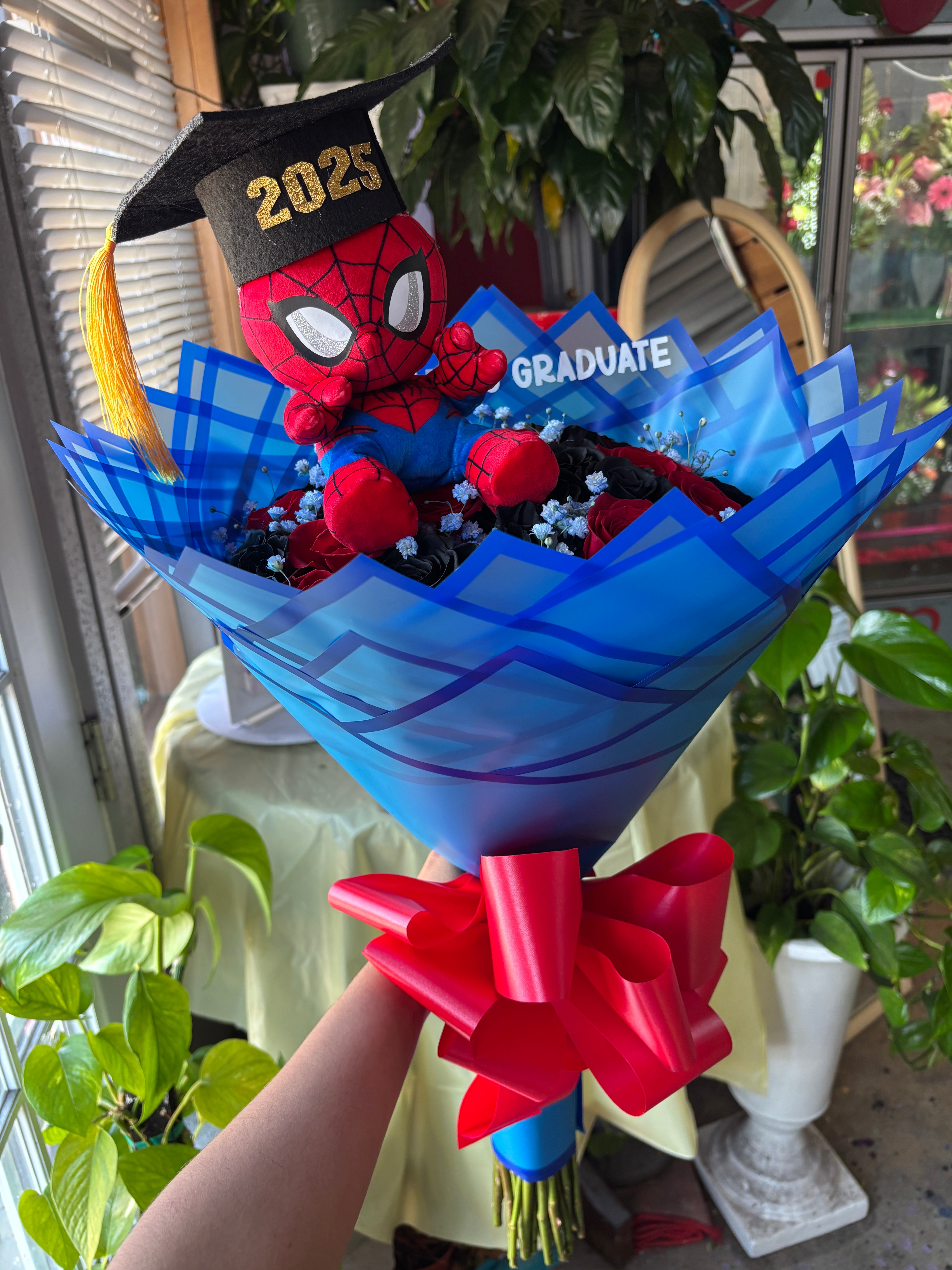 Spidey Graduation bouquet 🕸️🕷️🎓