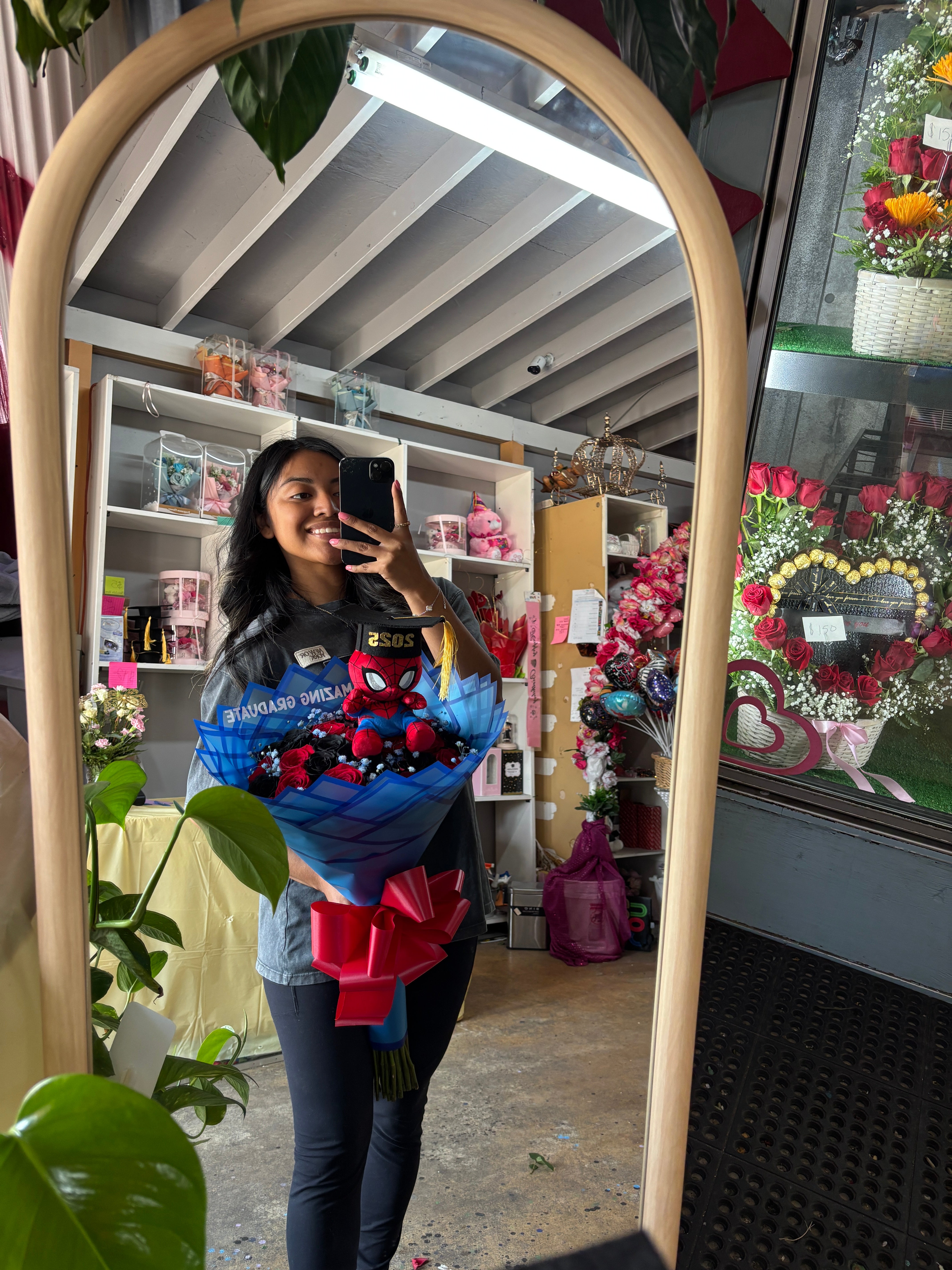 Spidey Graduation bouquet 🕸️🕷️🎓