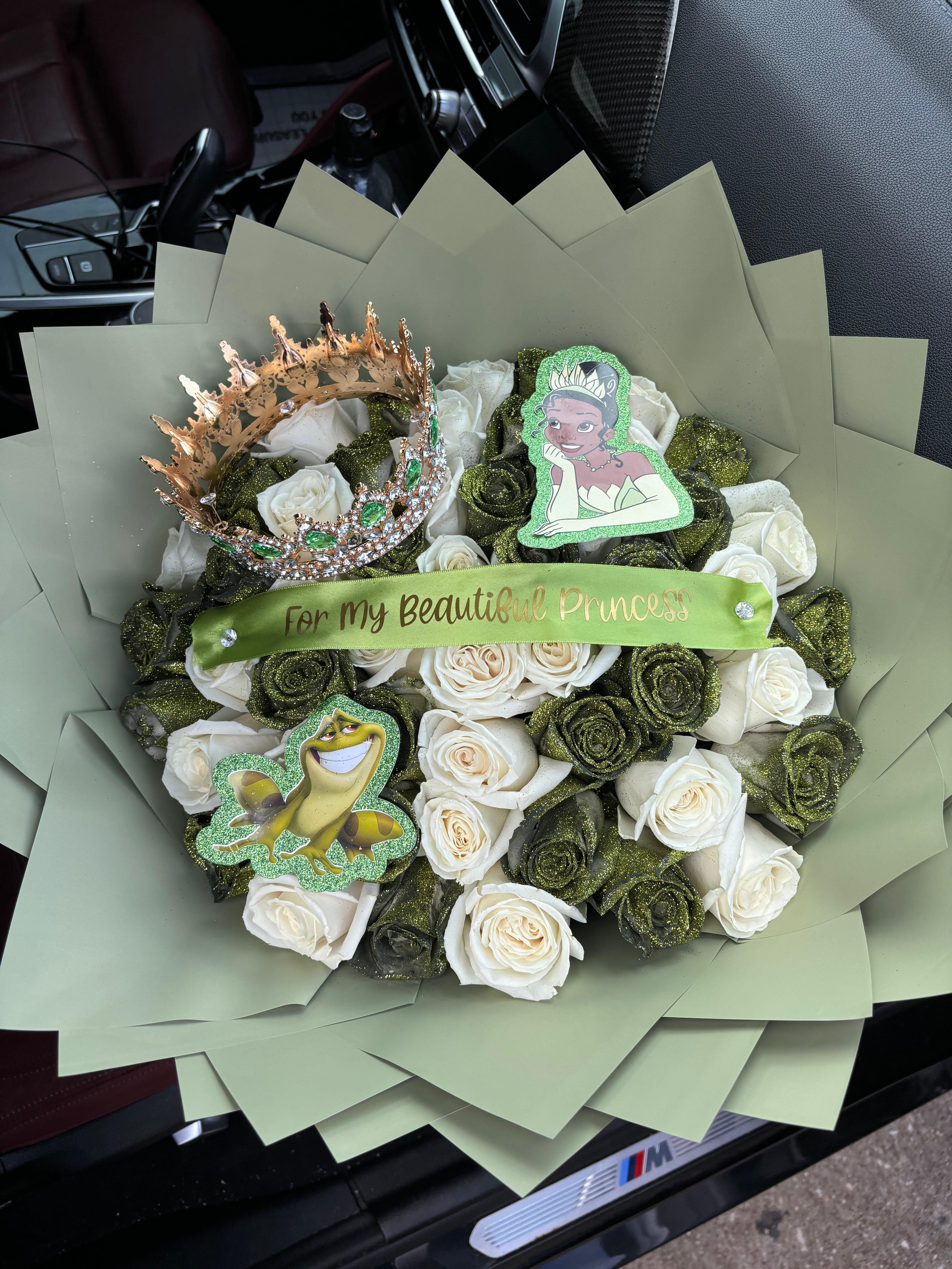 50 rose princess magical bouquet ✨