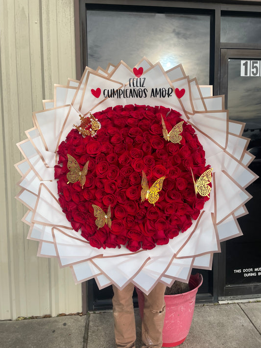 150 Rose Love Bouquet