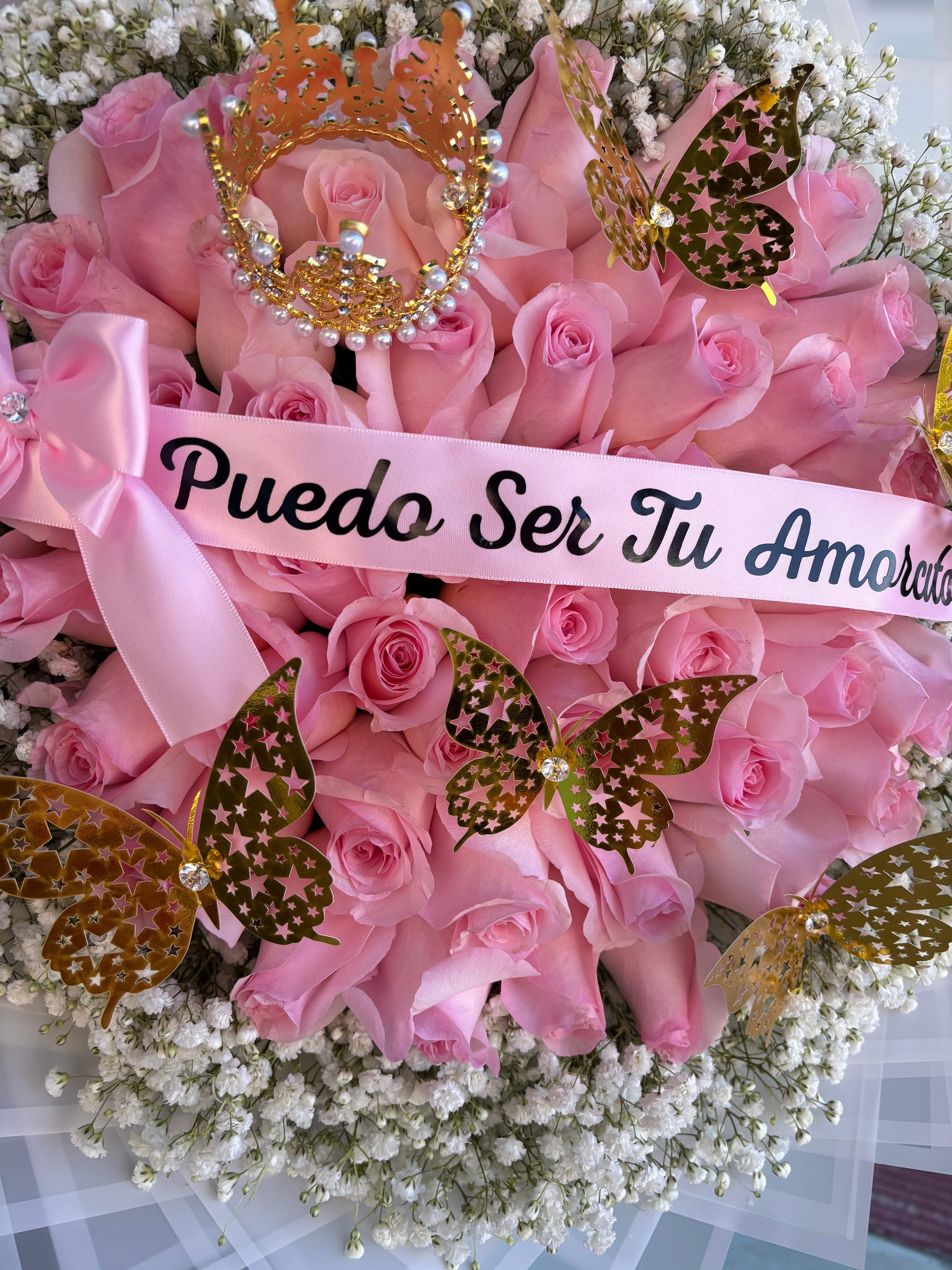 50 pink roses + babysbreath ๐