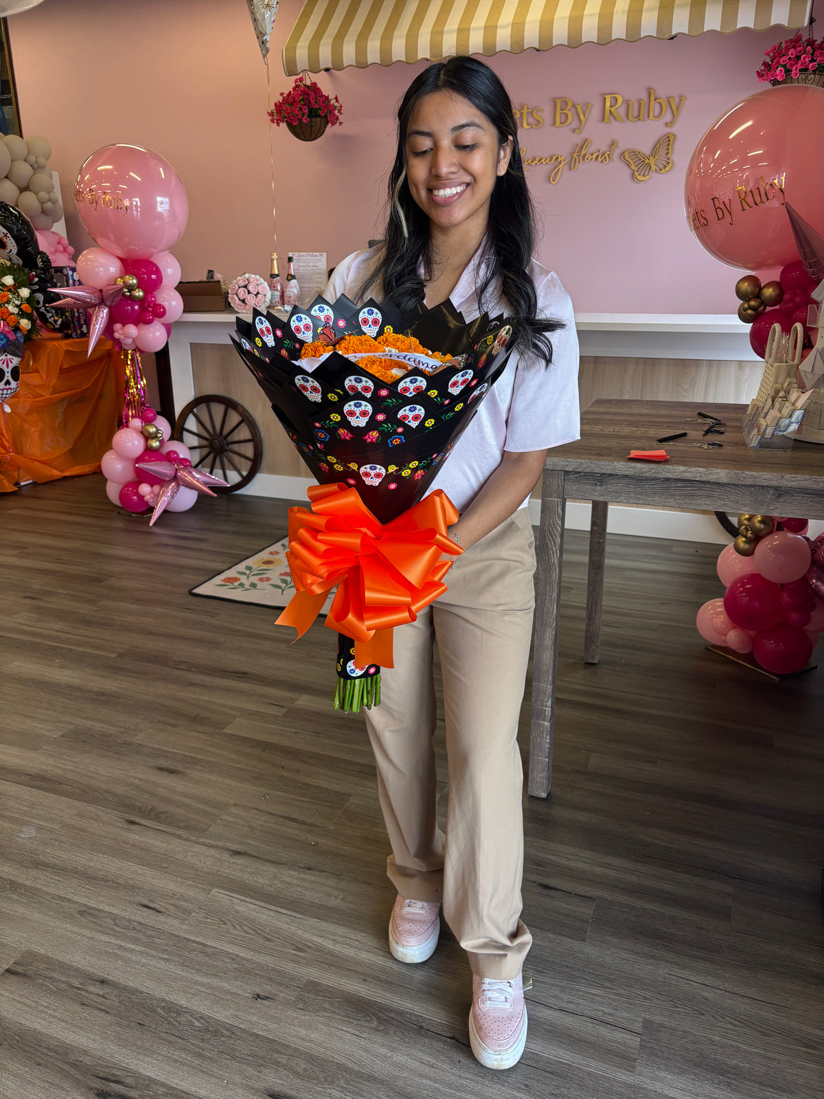 The colorful life bouquet🧡