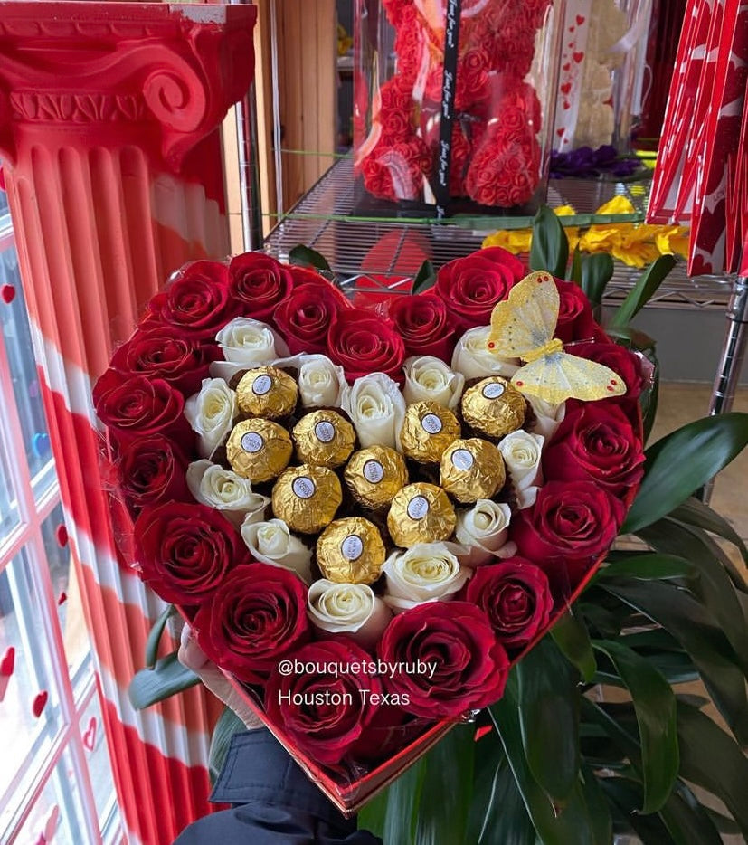 Sweet love large heart box❤️🍫
