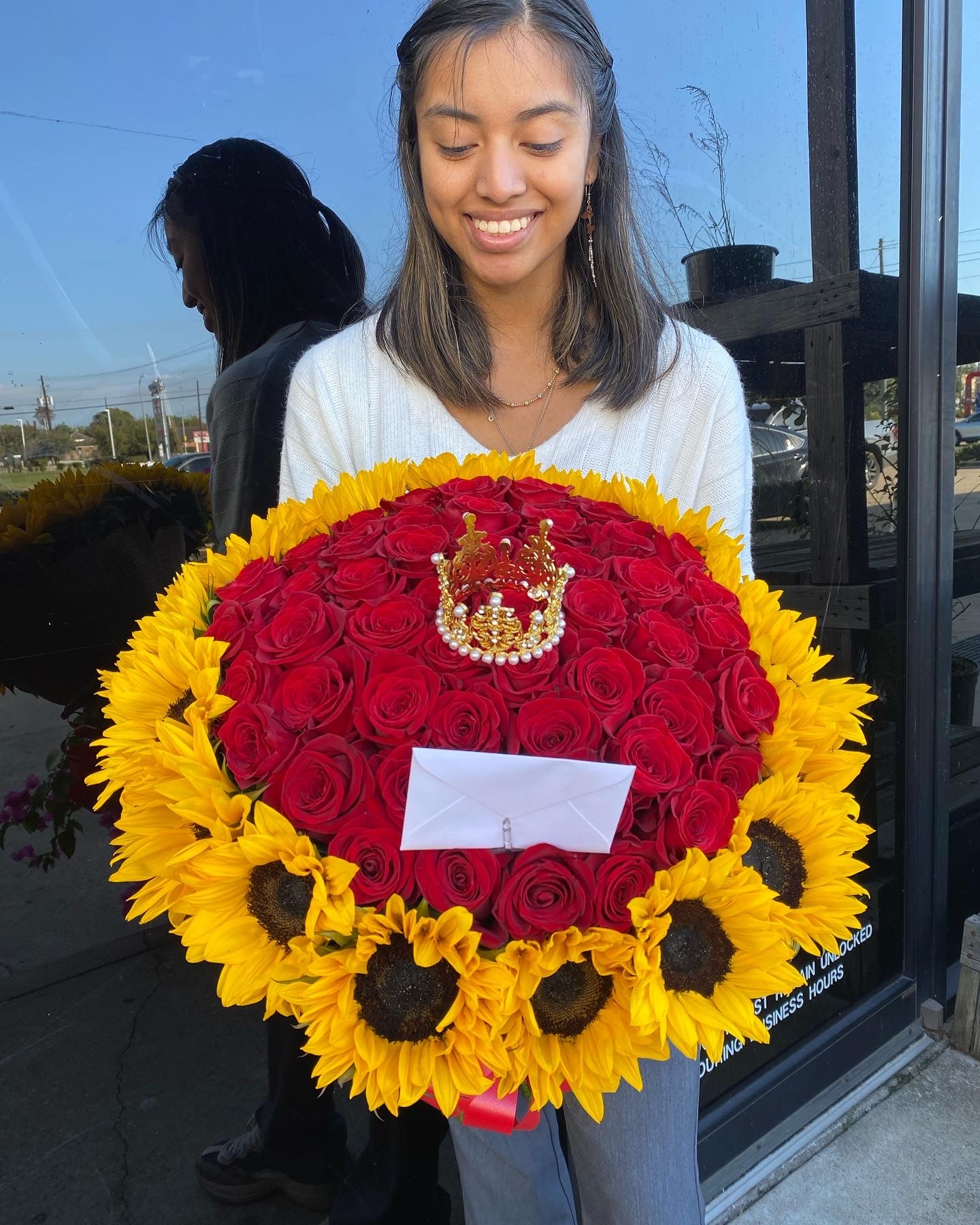 Roses and Sunflowers Mix !