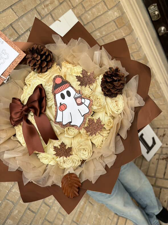 36 ct Cutesy fall Ghosty Bouquet🤎🍂