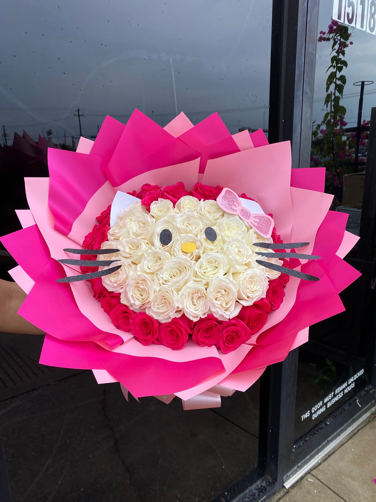 50 rose Hello Kitty 💝