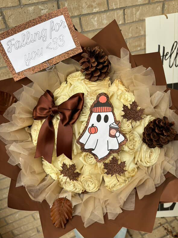36 ct Cutesy fall Ghosty Bouquet🤎🍂