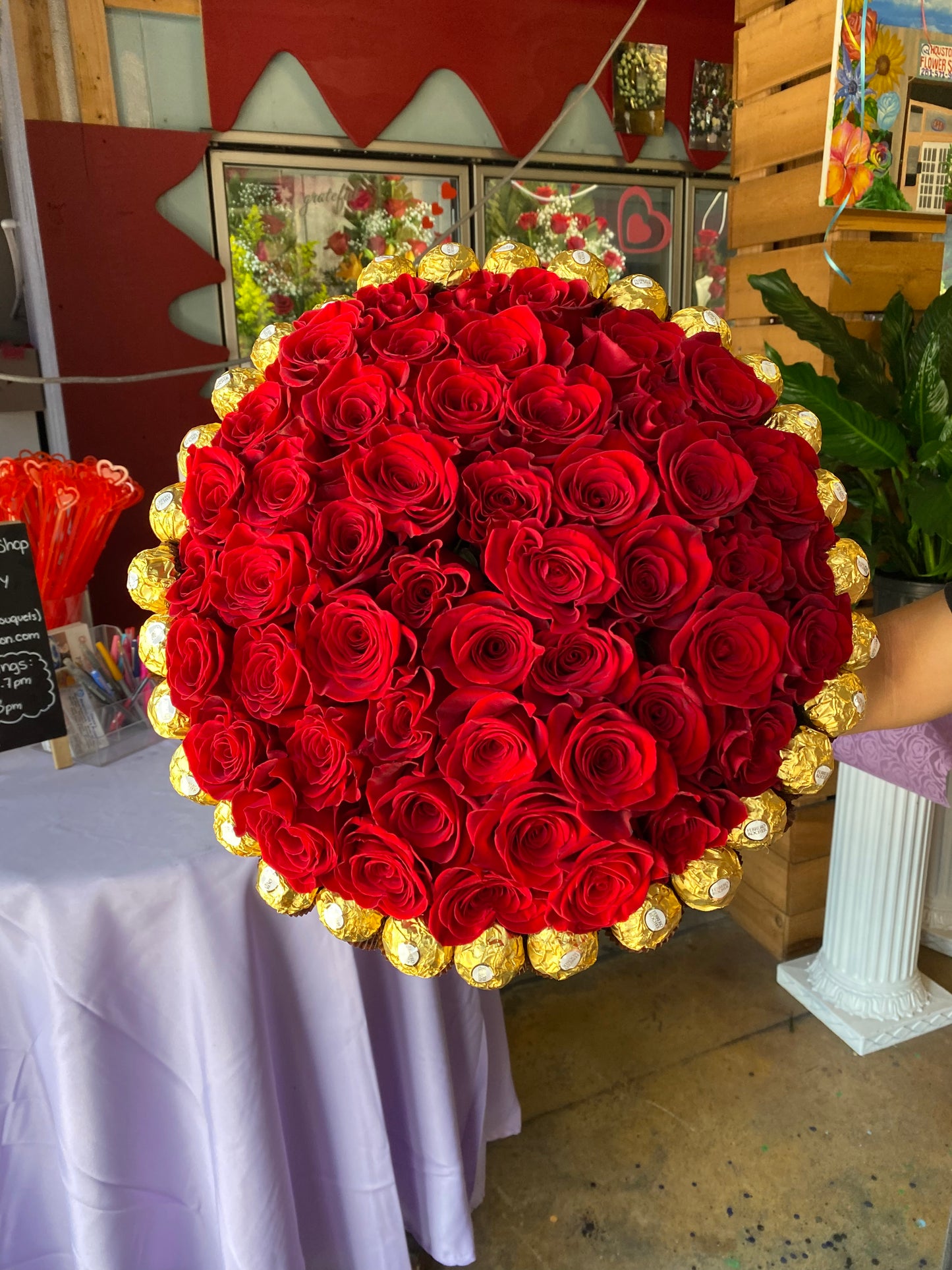 50 Rose Ferrero Chocolate Rim ❤️