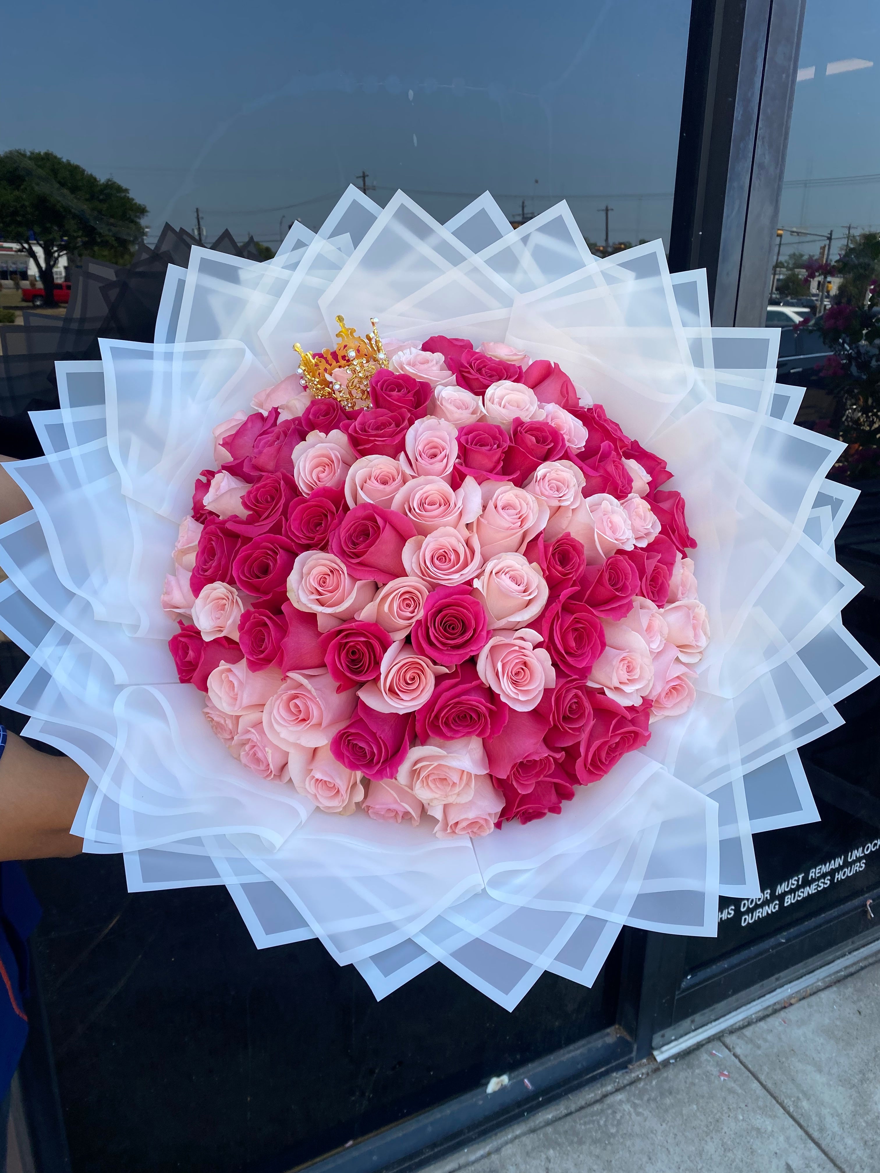 75 Rose Mixed Pinks Princess bouquet 💖
