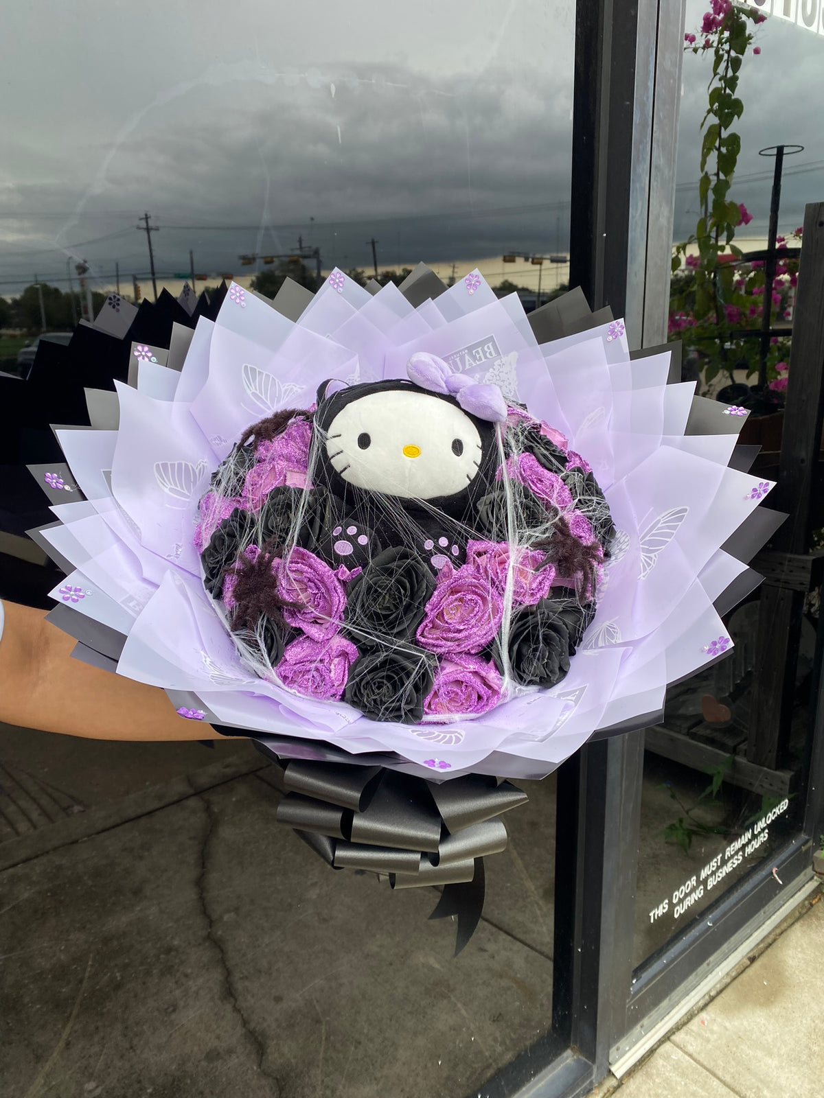 25ct glitter Spooky glitter hello kitty 🐈‍⬛💜