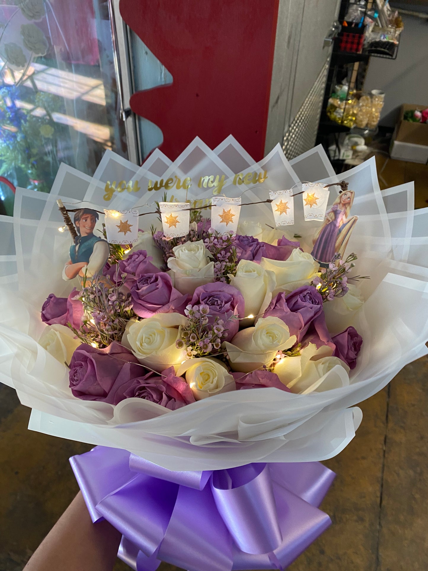 Magical light up bouquet for my princess 💜