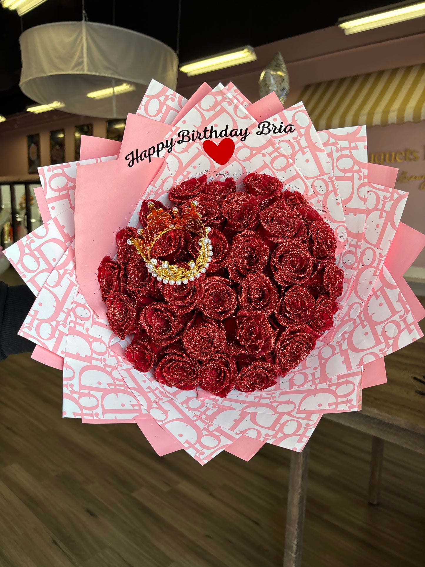 24 roses with glitter ❤️