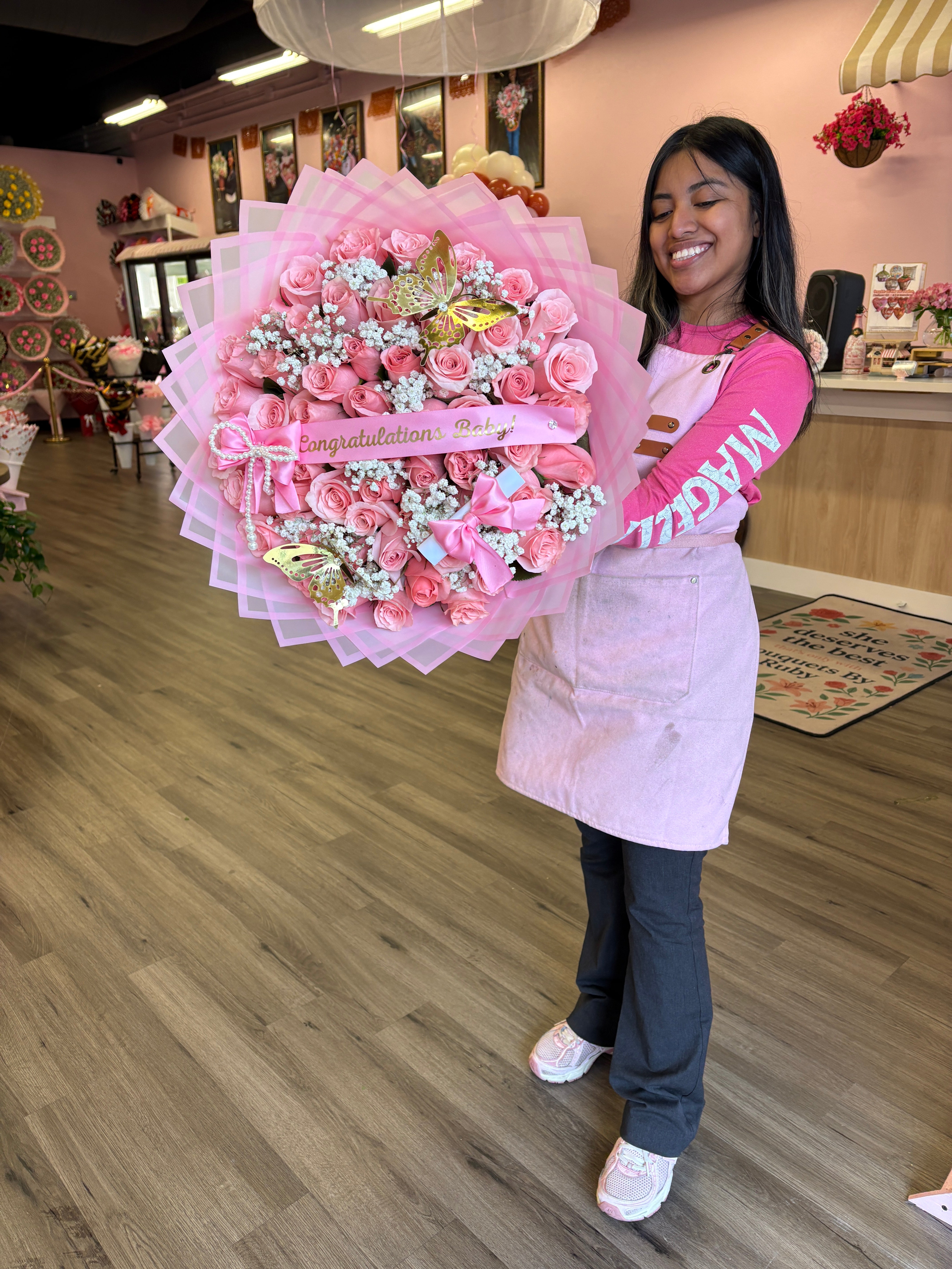 50 ct Pink roses graduation 🎓🎀