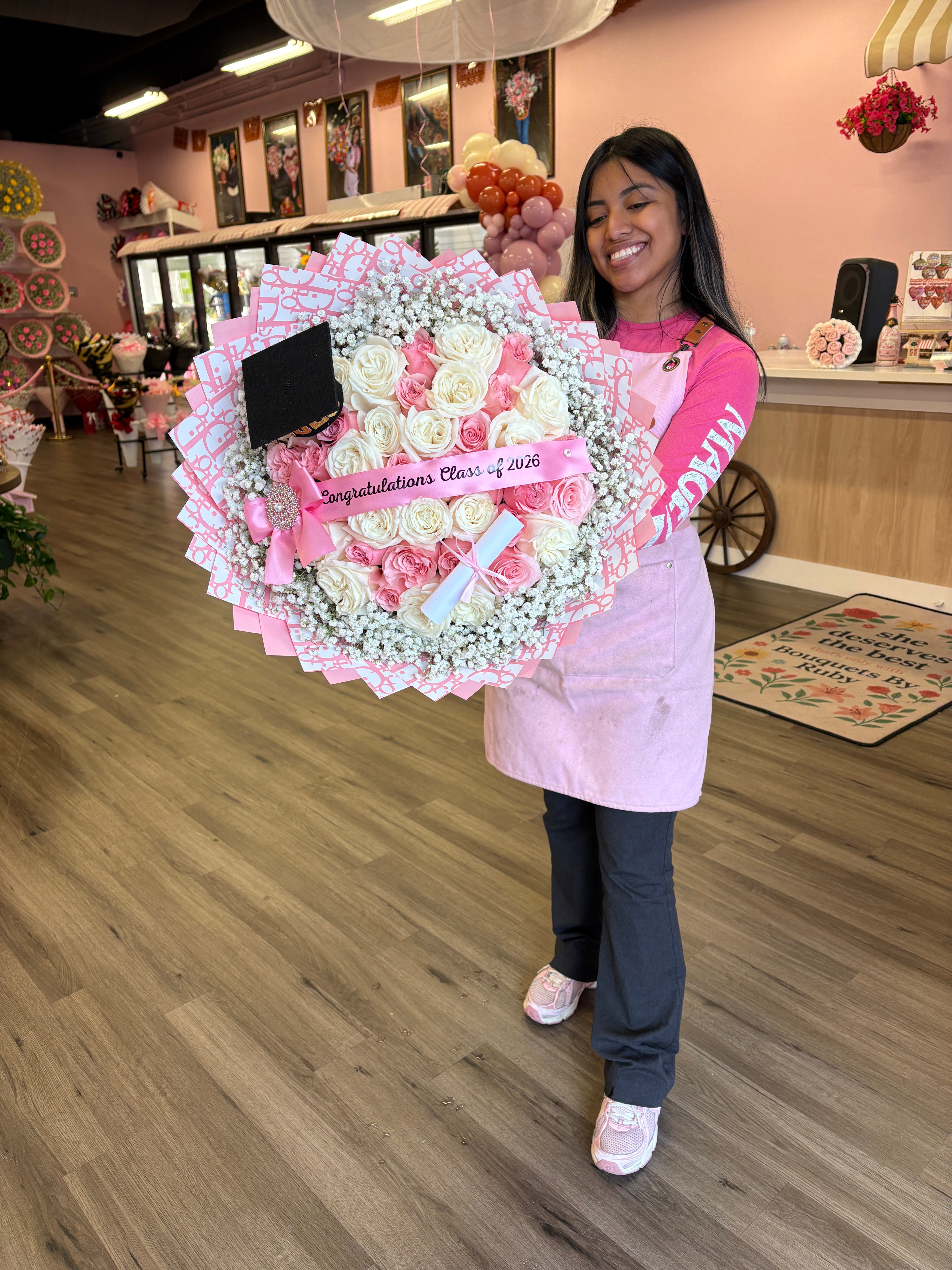 30 ct + cloudy rim graduation for her 🎓🎀🌸