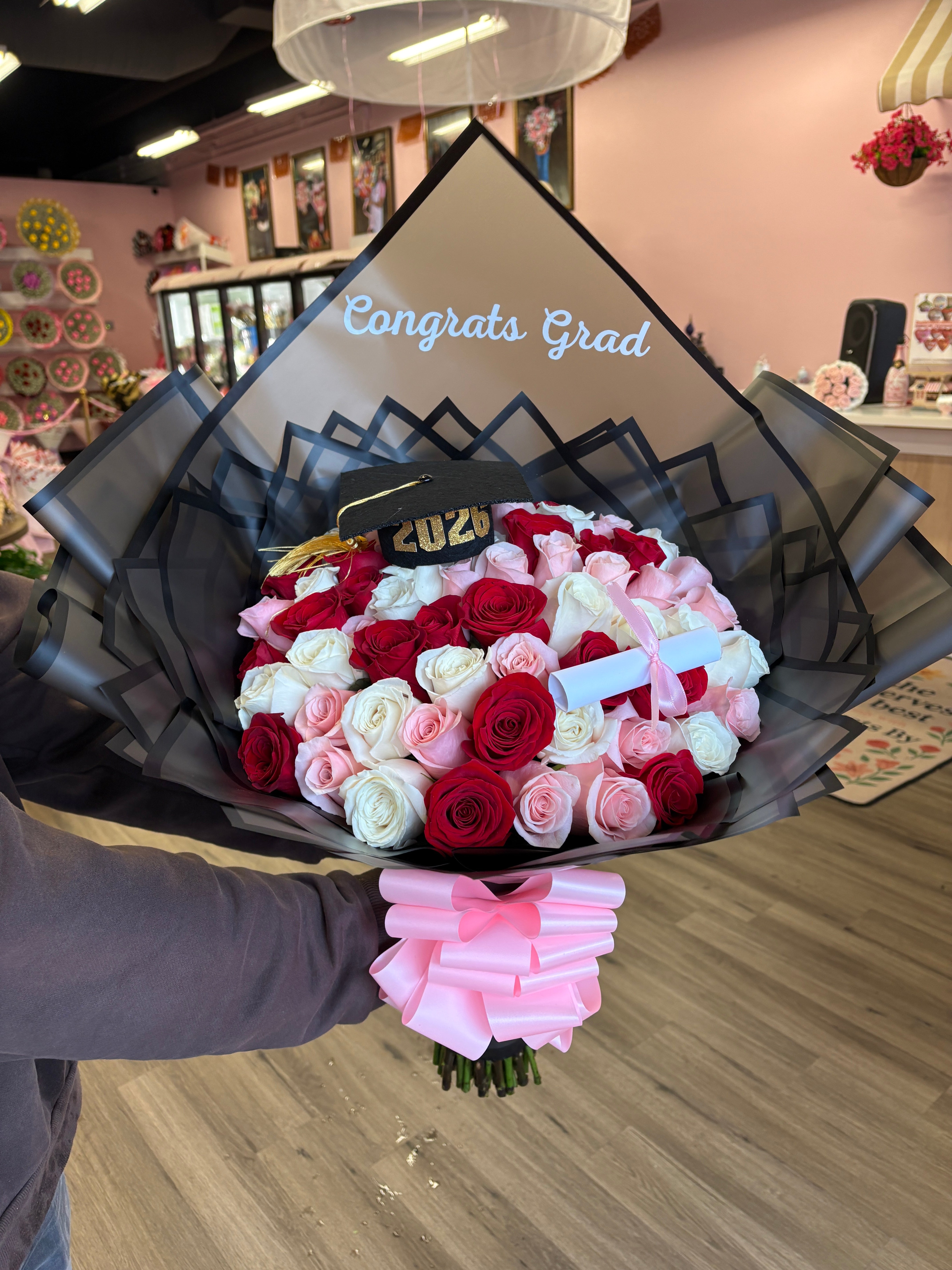 50 ct Grad Bouquet for a princess 🎓🎀