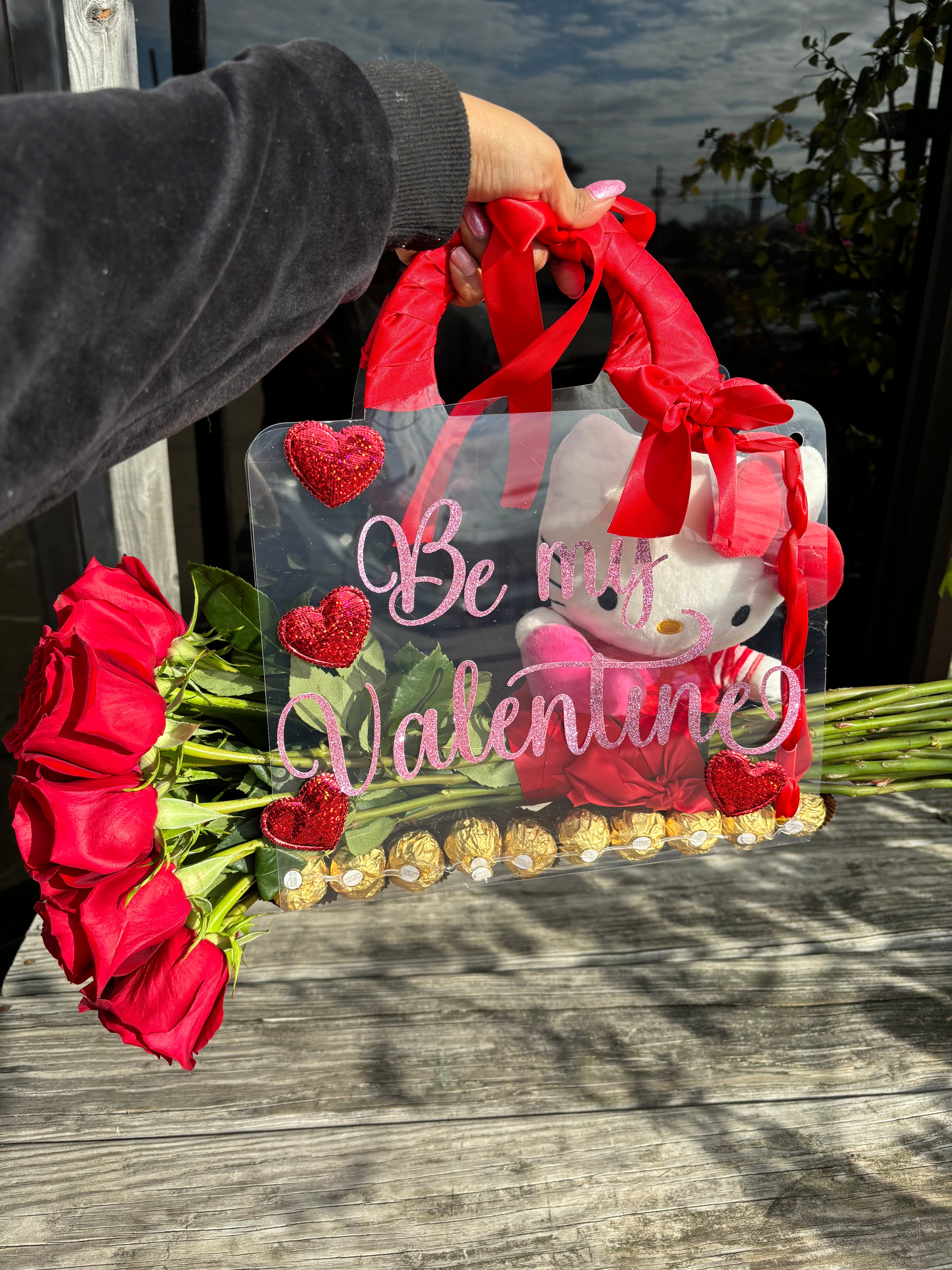 Valentines 24 rose Clear purse combo ”👛❤️