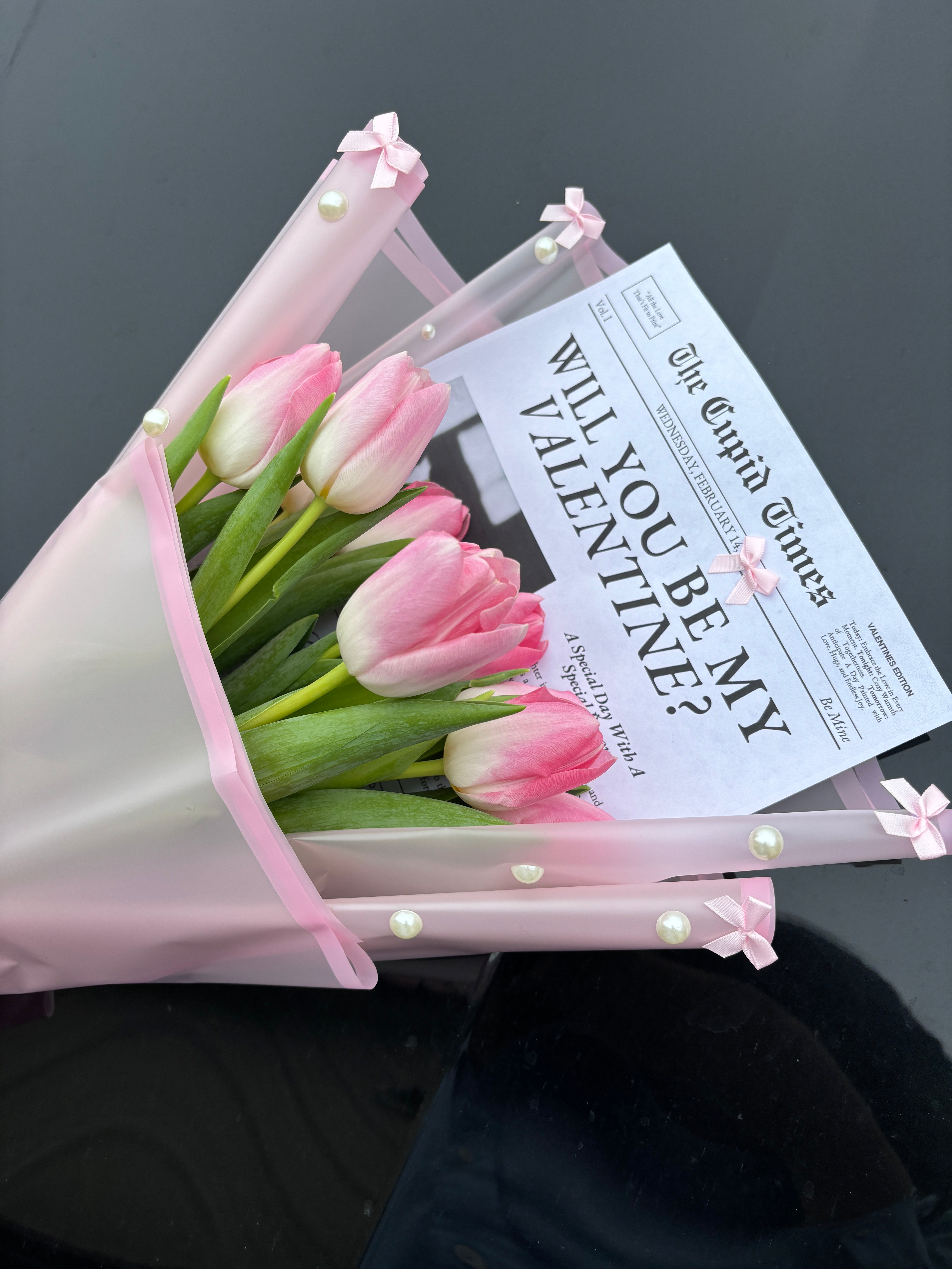 Mini  tulip bouquet🌷*NO NEWSPAPER*