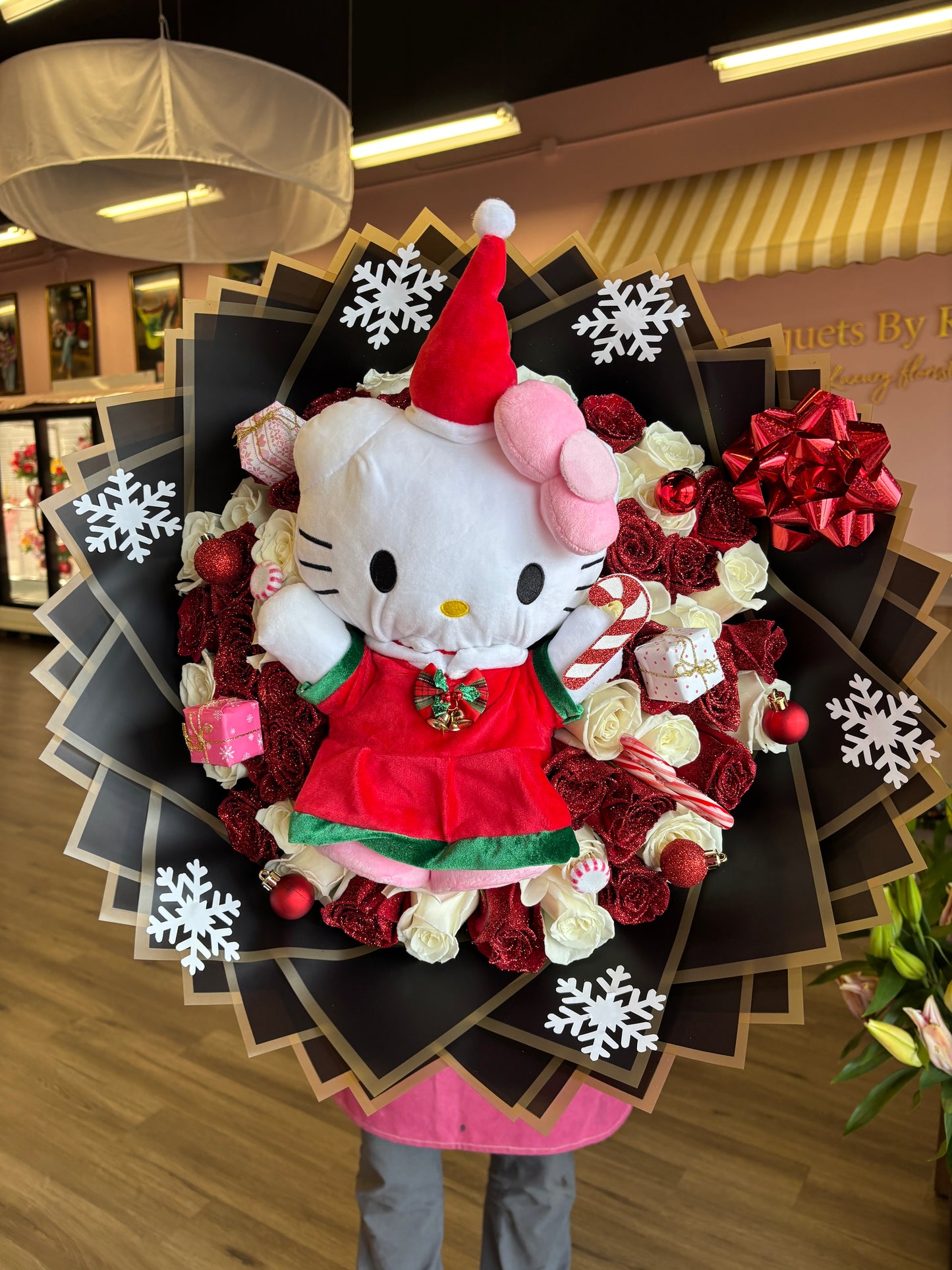 50 Jolly HK glitter bouquet for my HK girl ♥️🎄