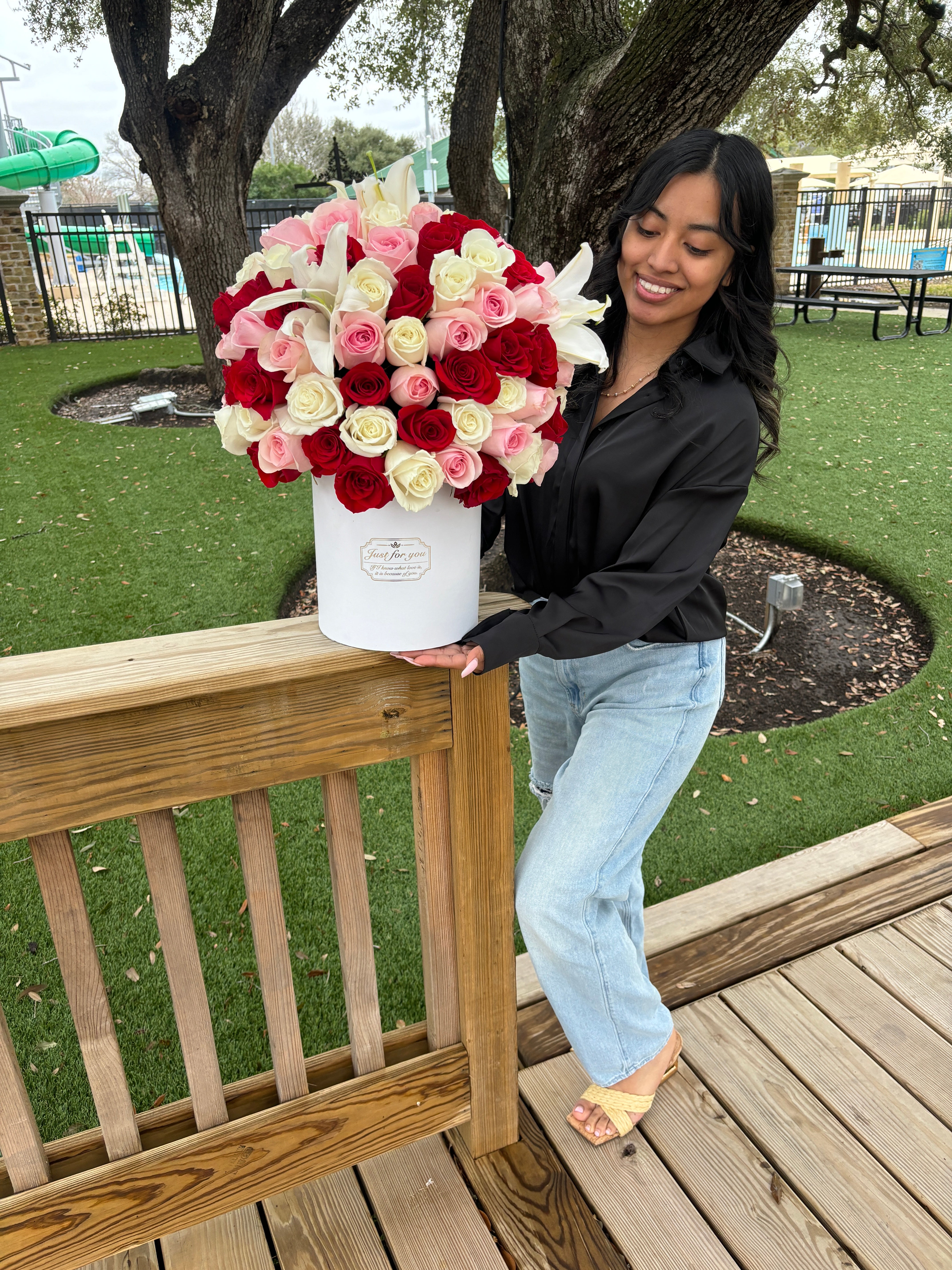 75 ct Round love rose box ❤️