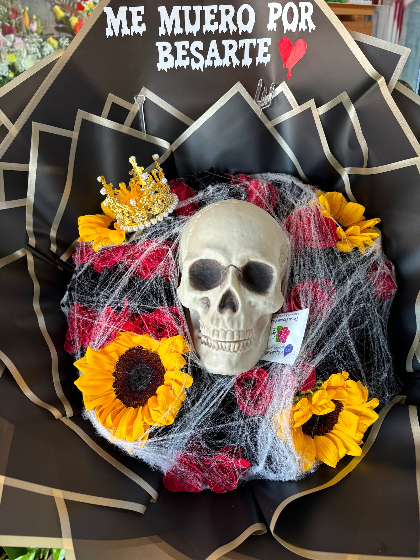 36 rose + Sunflower Skull Deluxe🖤