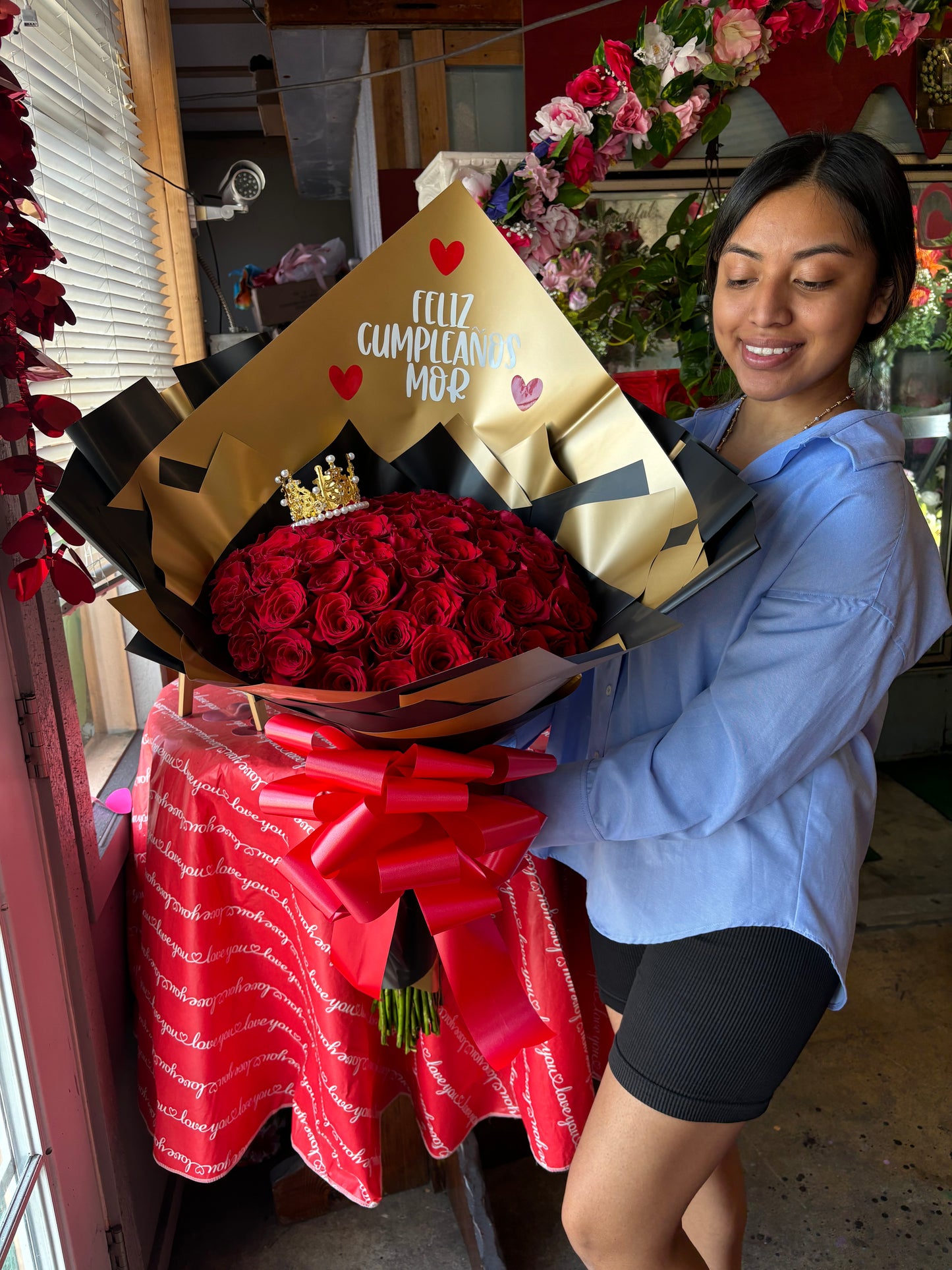 50 red classic roses with mini crown ❤️