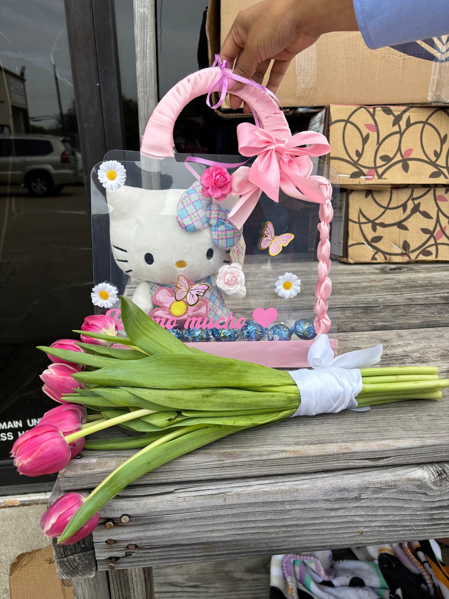 Tulips + Spring HK deluxe purse 🎀🌷🫧