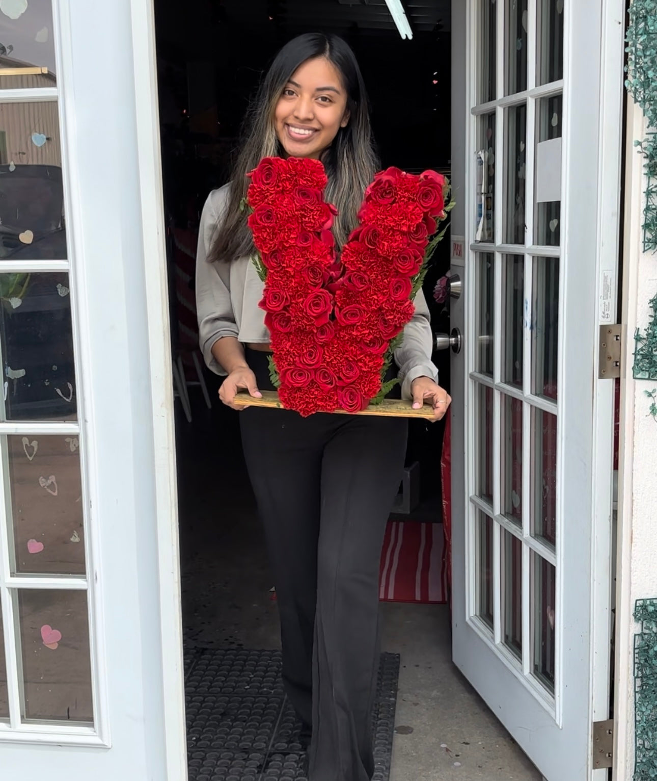 Standing Letters/Numbers Of flowers ❤️