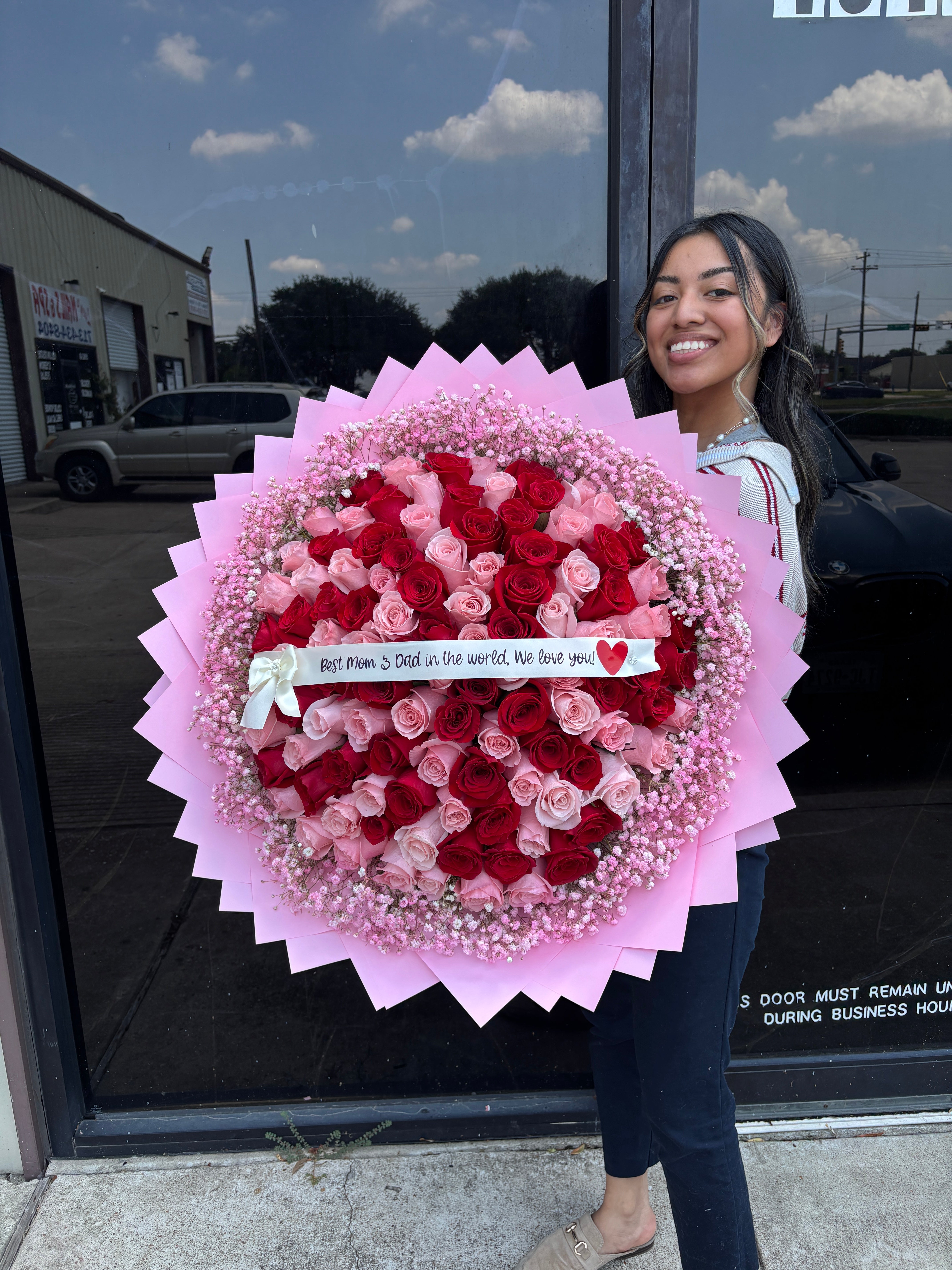 100 roses + Cloudy Rim for the Queen❤️