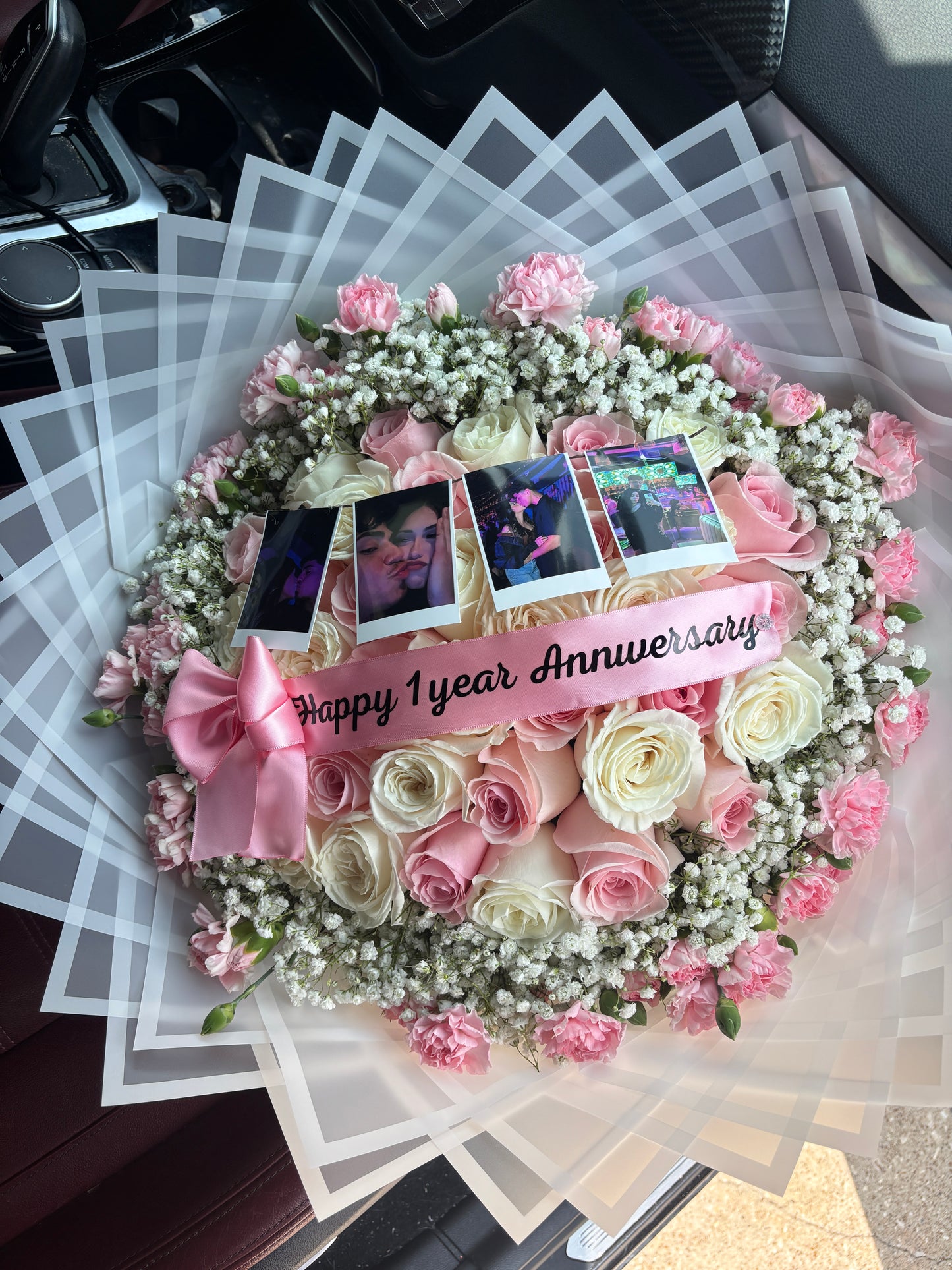36 roses + cloudy rim + pink + polarioid pics📸