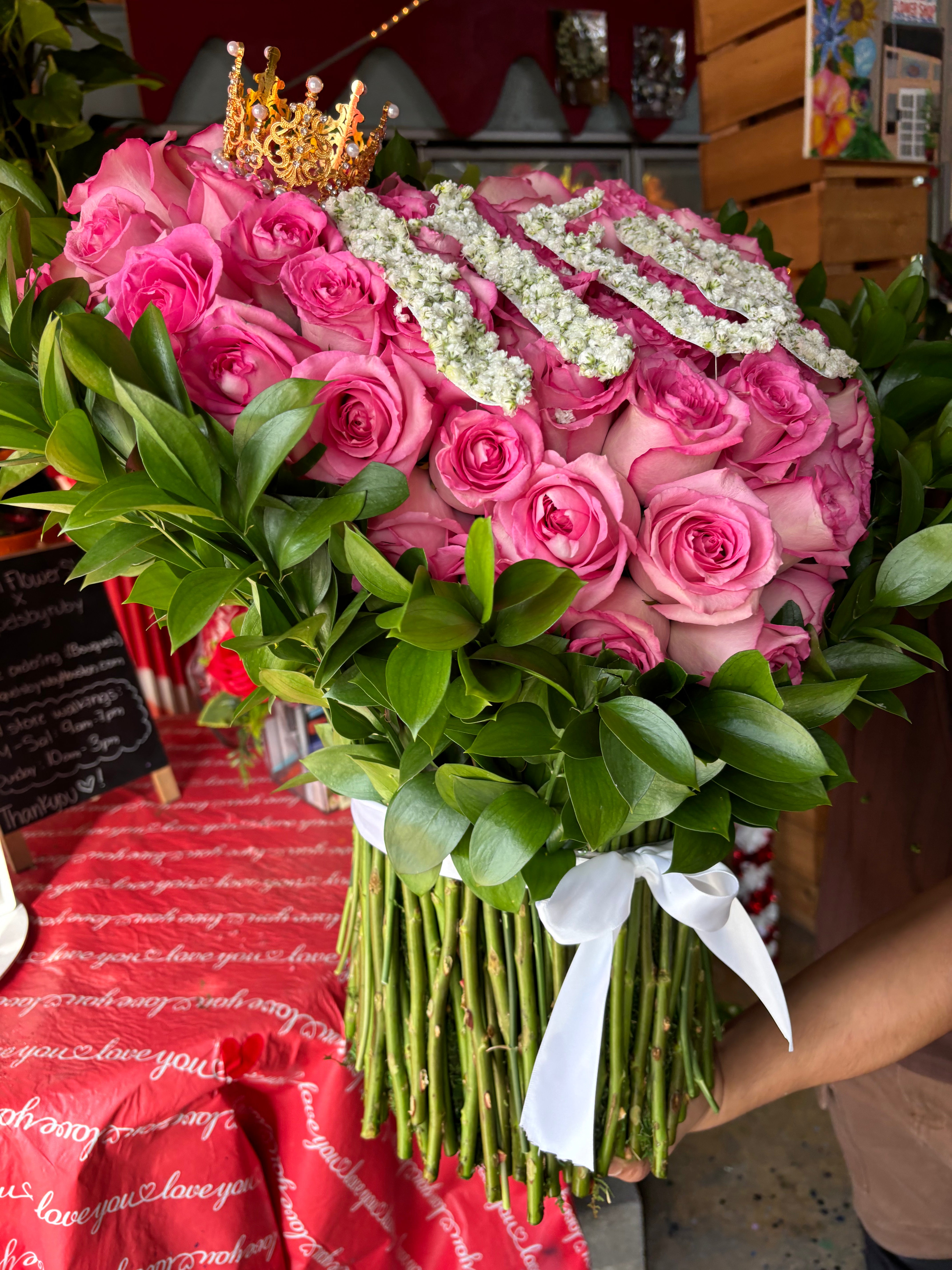 Small standing heart 100 roses ♥️