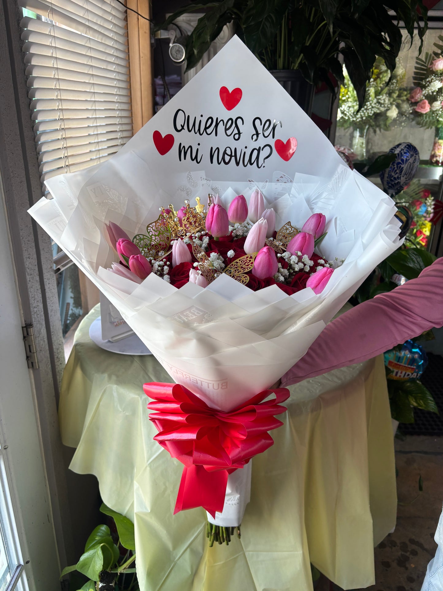 36 rose with 20 pink tulips✨🌷