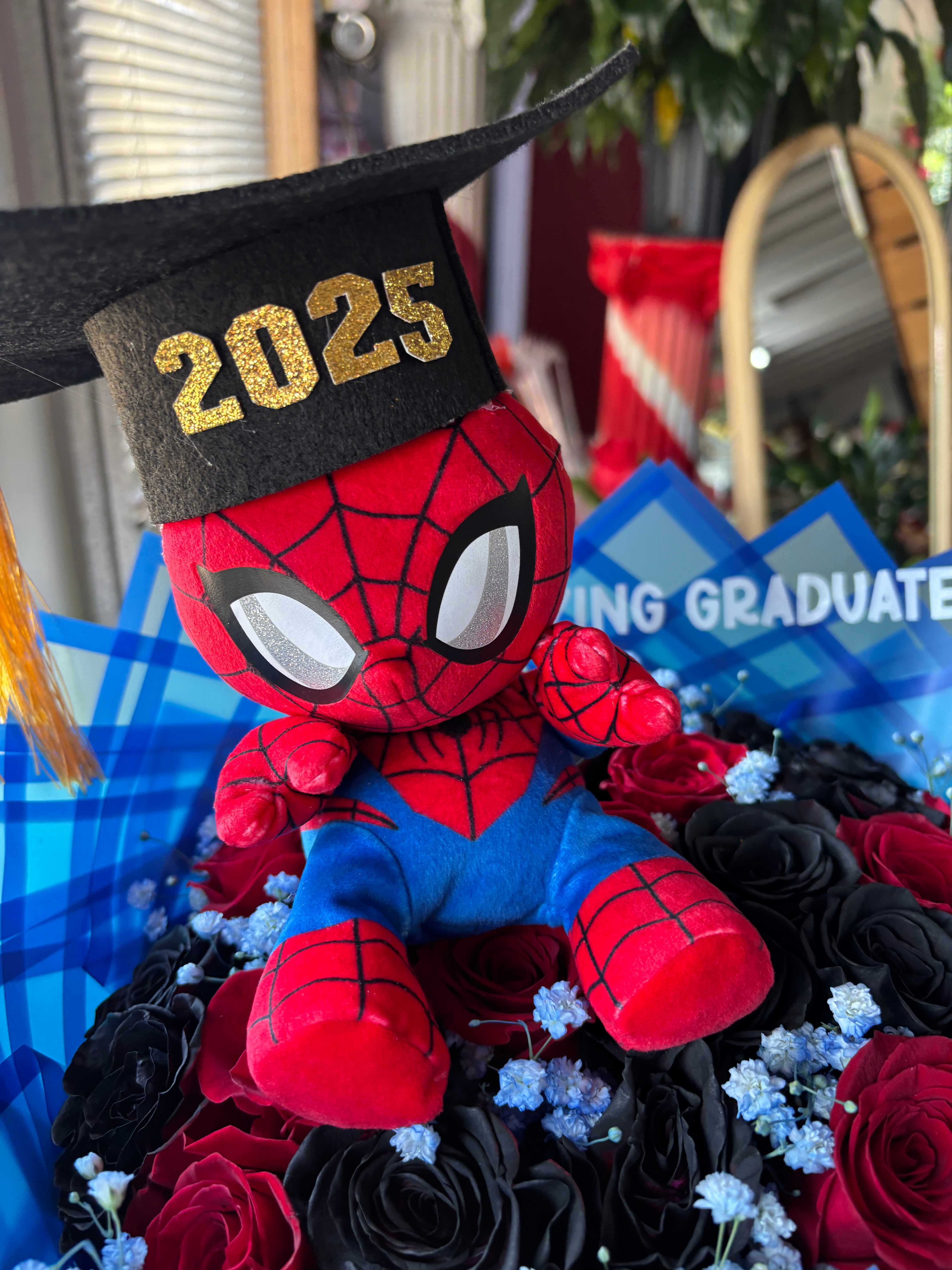 Spidey Graduation bouquet 🕸️🕷️🎓