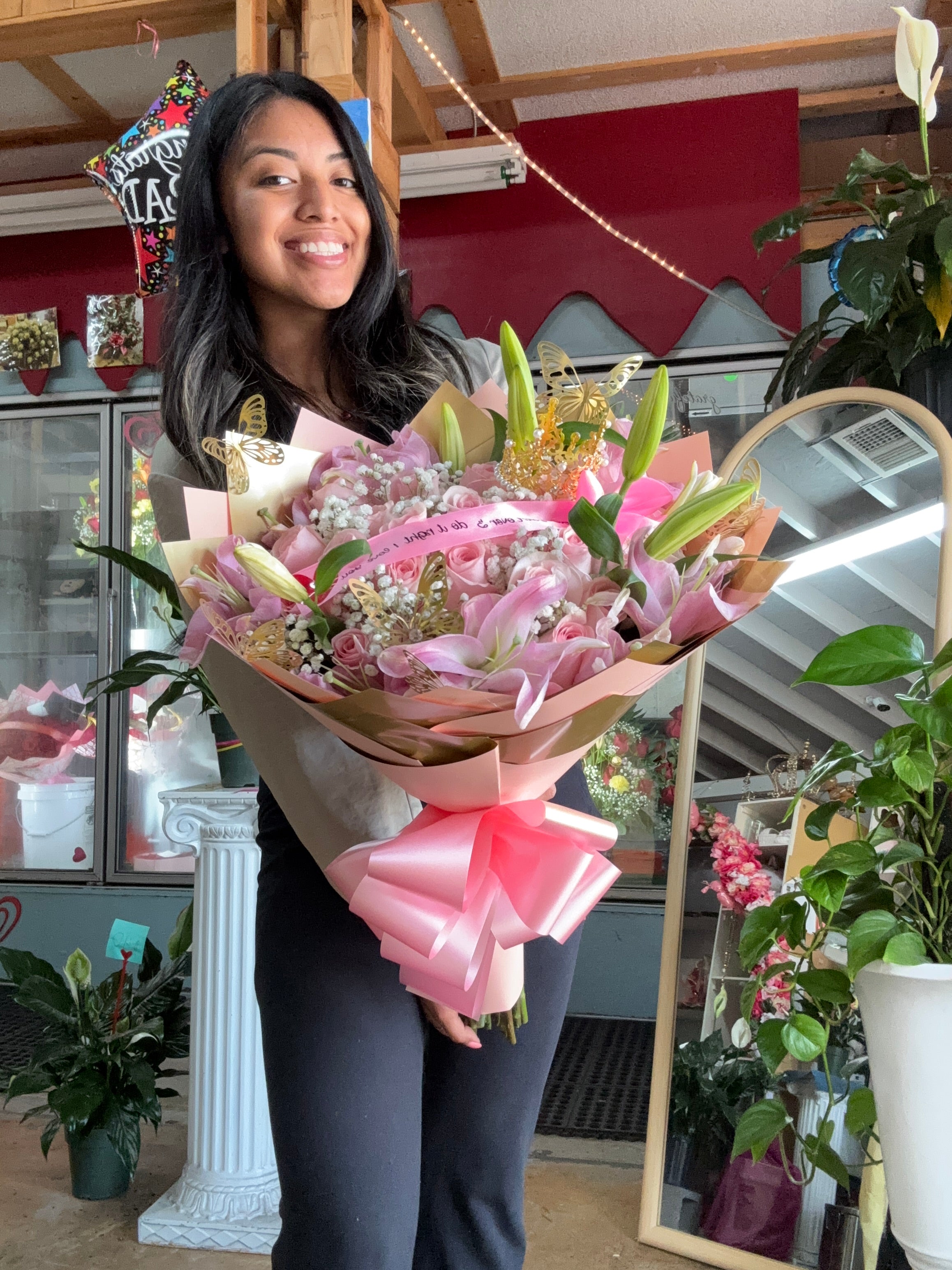 24 Pink roses and lilies touch for her<3🎀