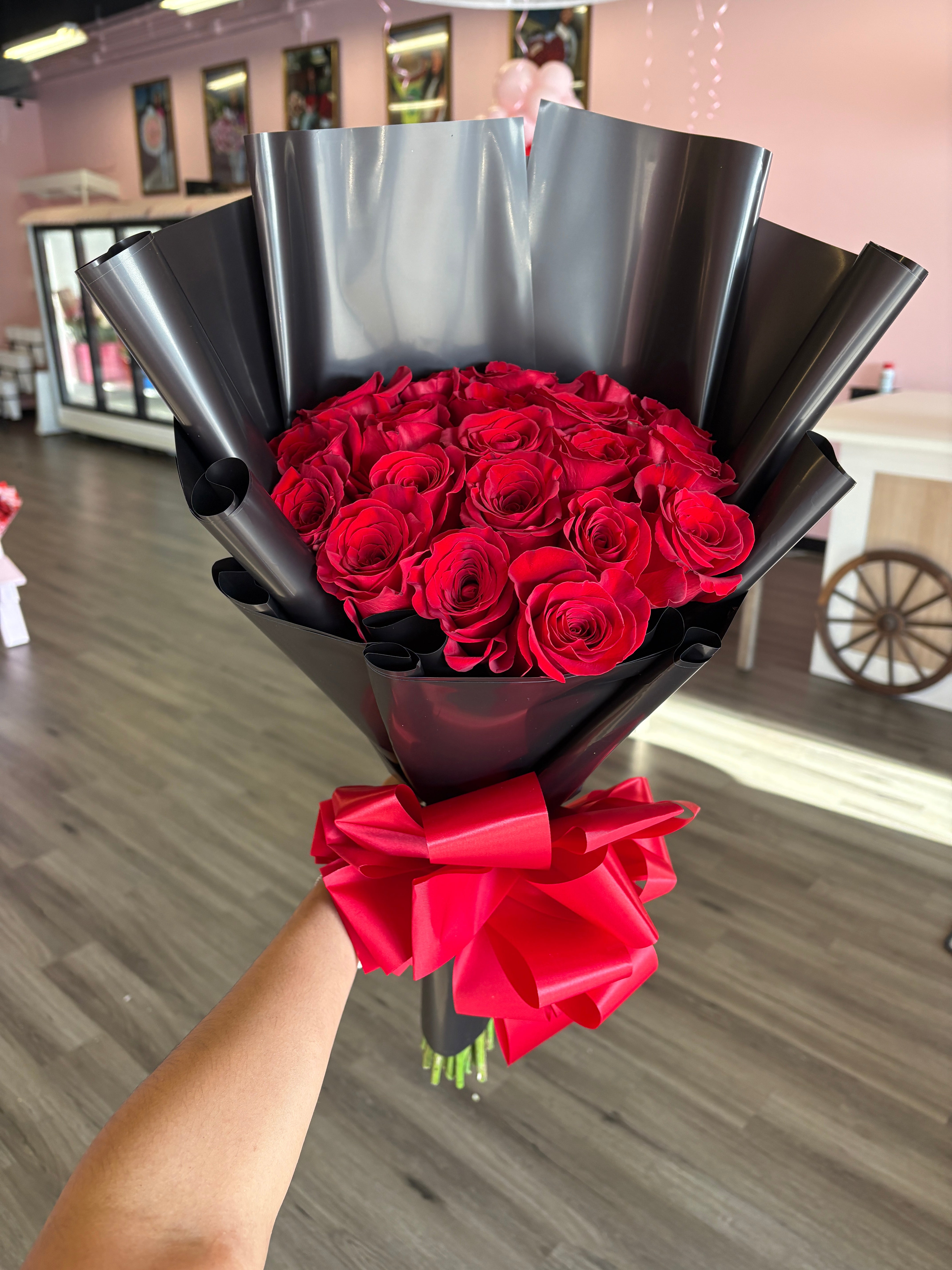 En todos los abriles te llevaré 20 rosas Classic ❤️