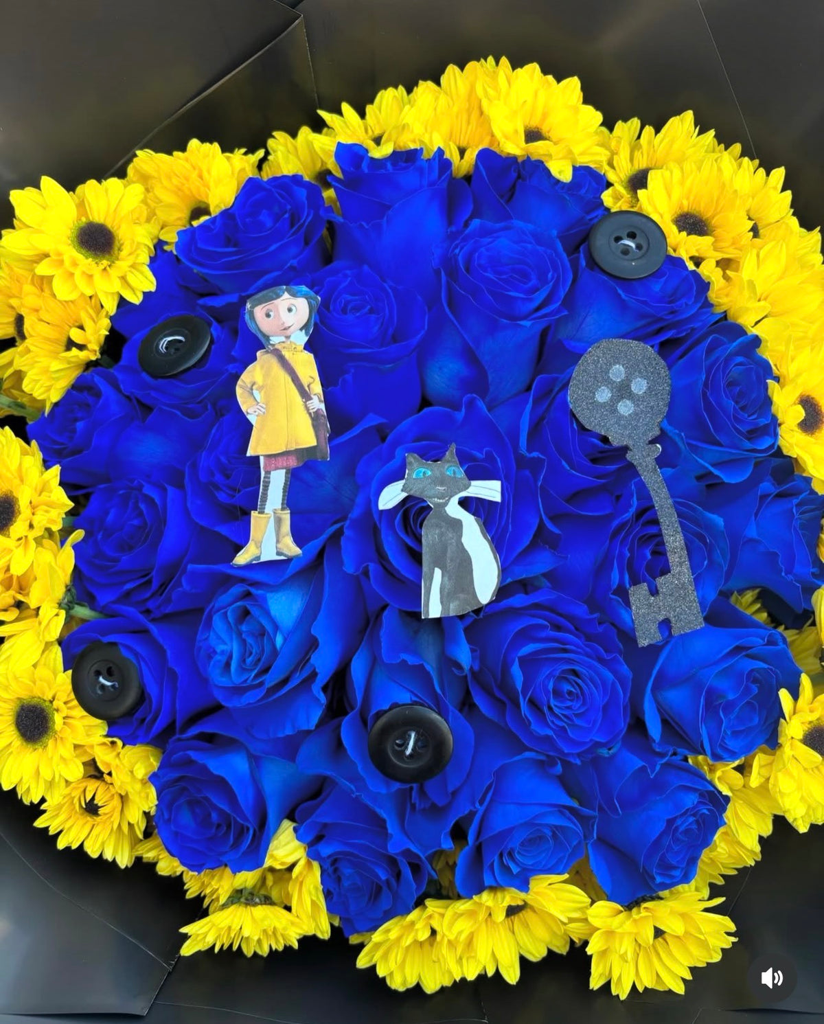 25 blue Coraline bouquet🪡🧵💙