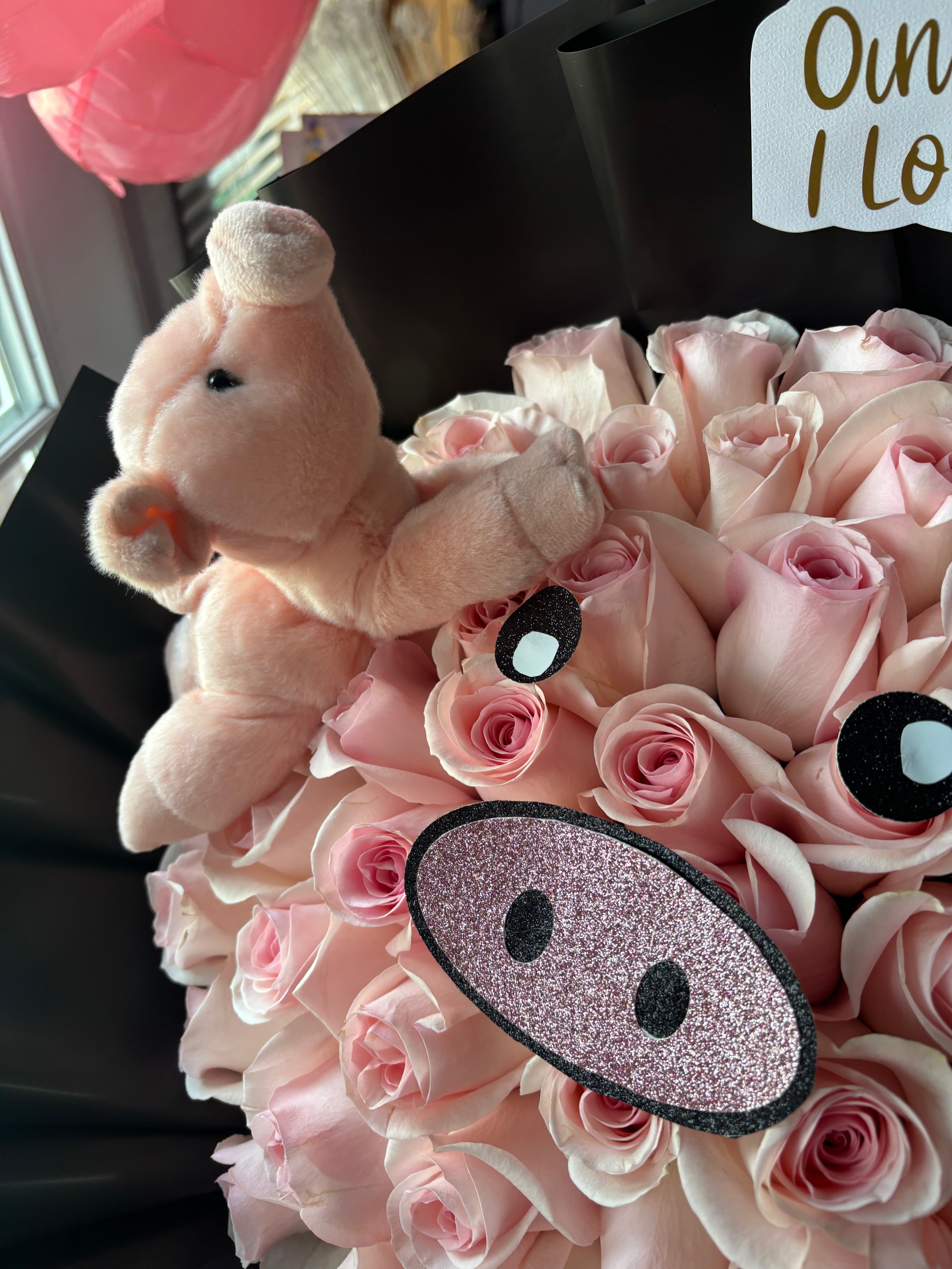 50 rose pink piggy bouquet 🐽💞