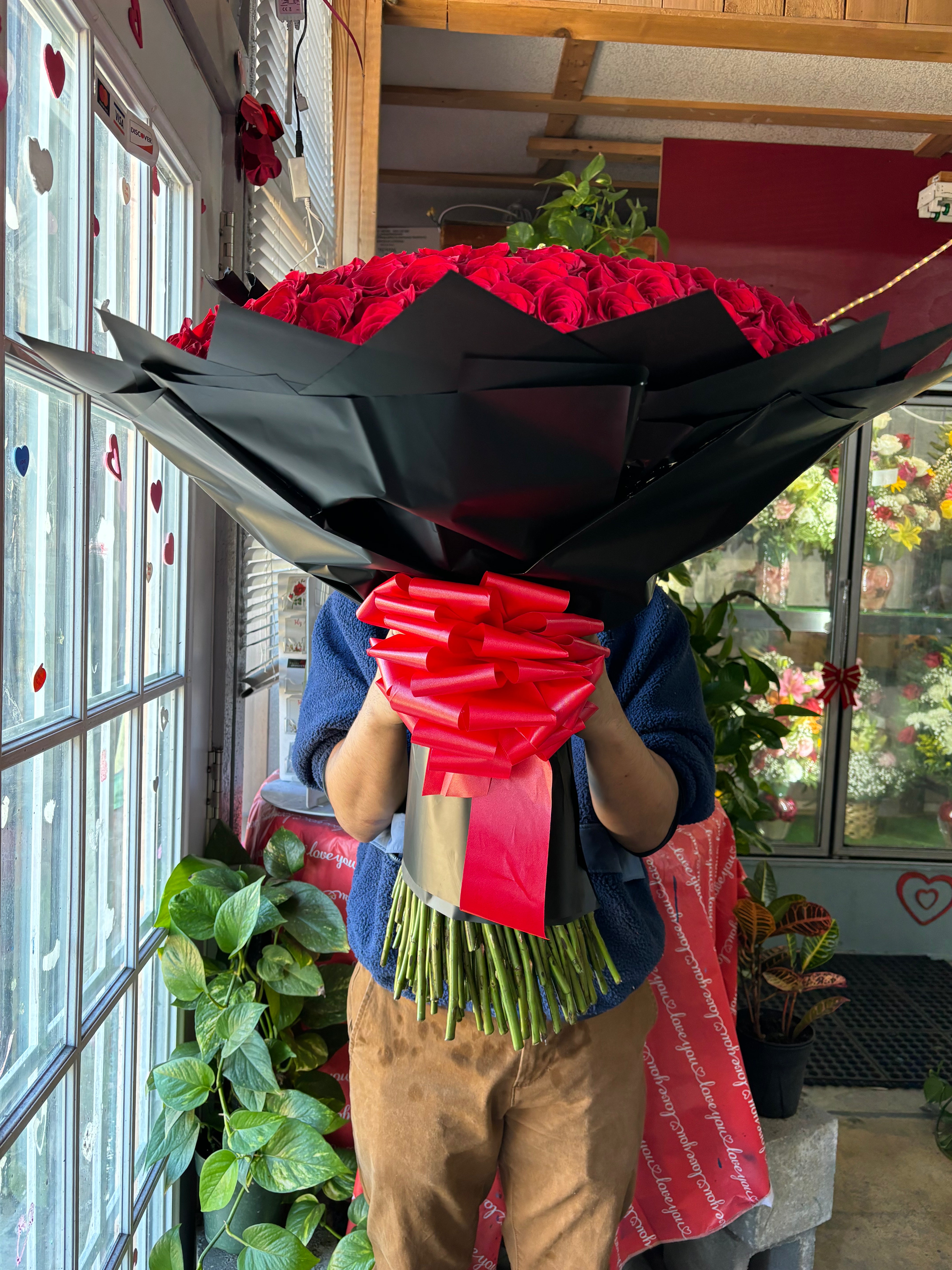 200 Roses Ramo Buchon❤️560 TOTAL