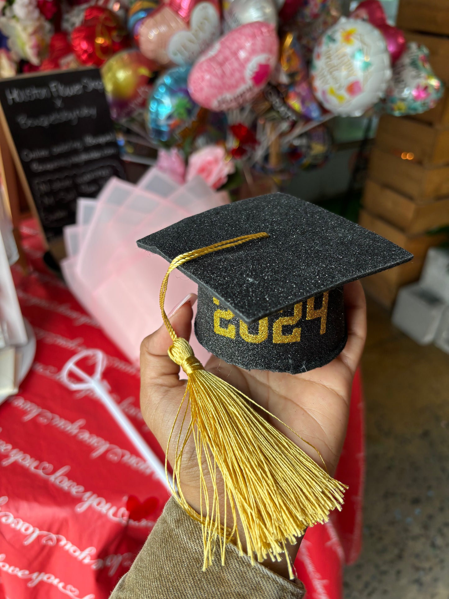 ADD TO YOUR ORDER: Graduation cap 🎓 “2024”