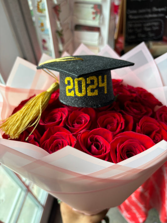 ADD TO YOUR ORDER: Graduation cap 🎓 “2024”