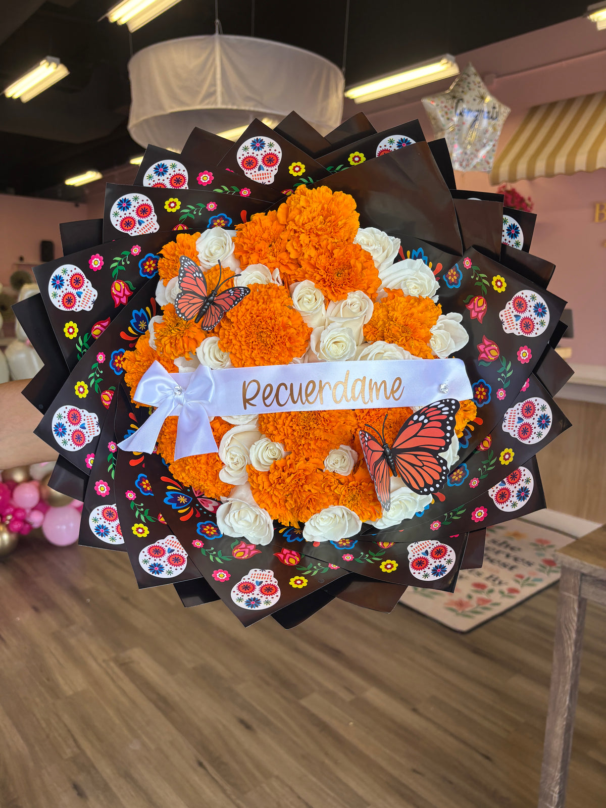 The colorful life bouquet🧡