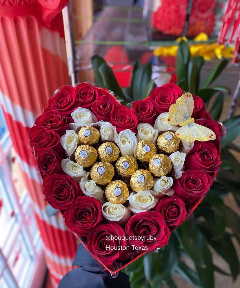 Sweet love large heart box❤️🍫