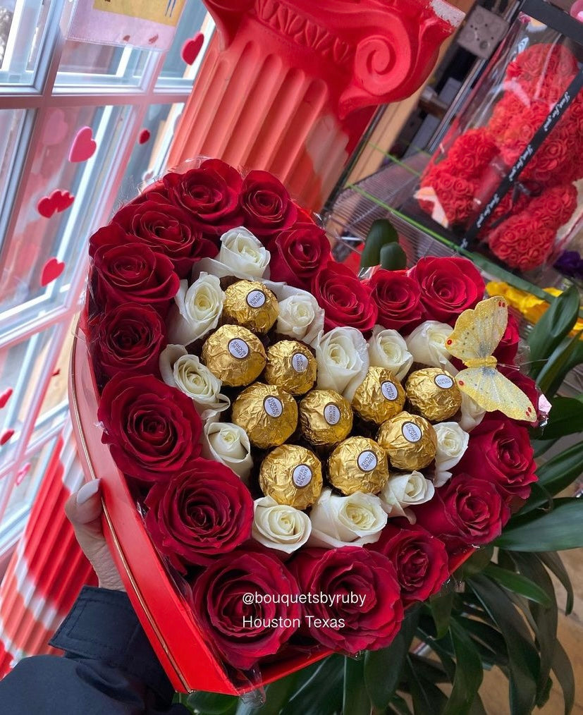 Sweet love large heart box❤️🍫